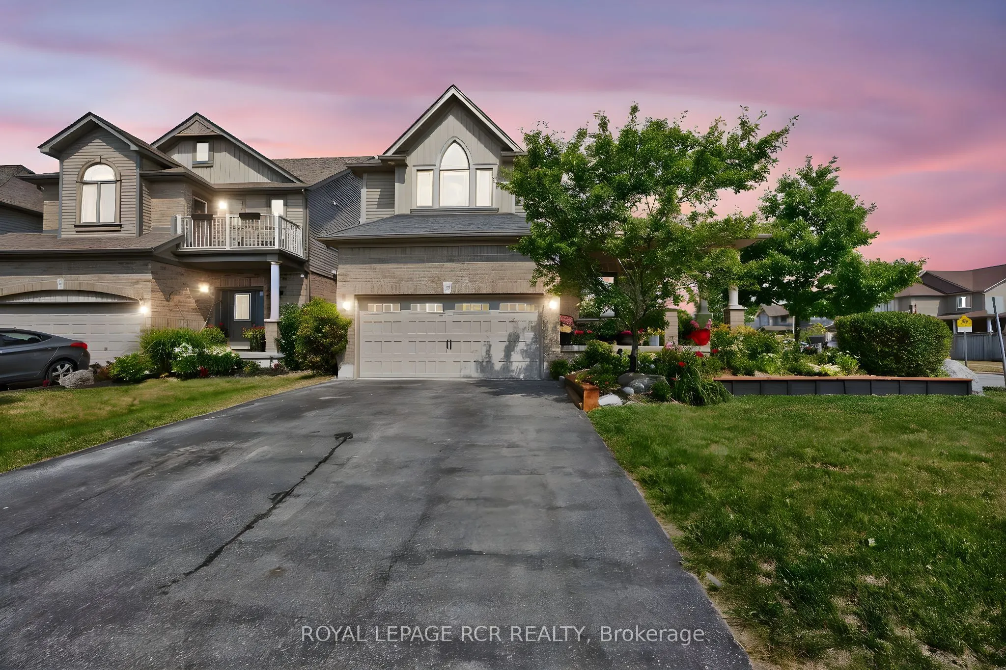 2 Irwin Crescent