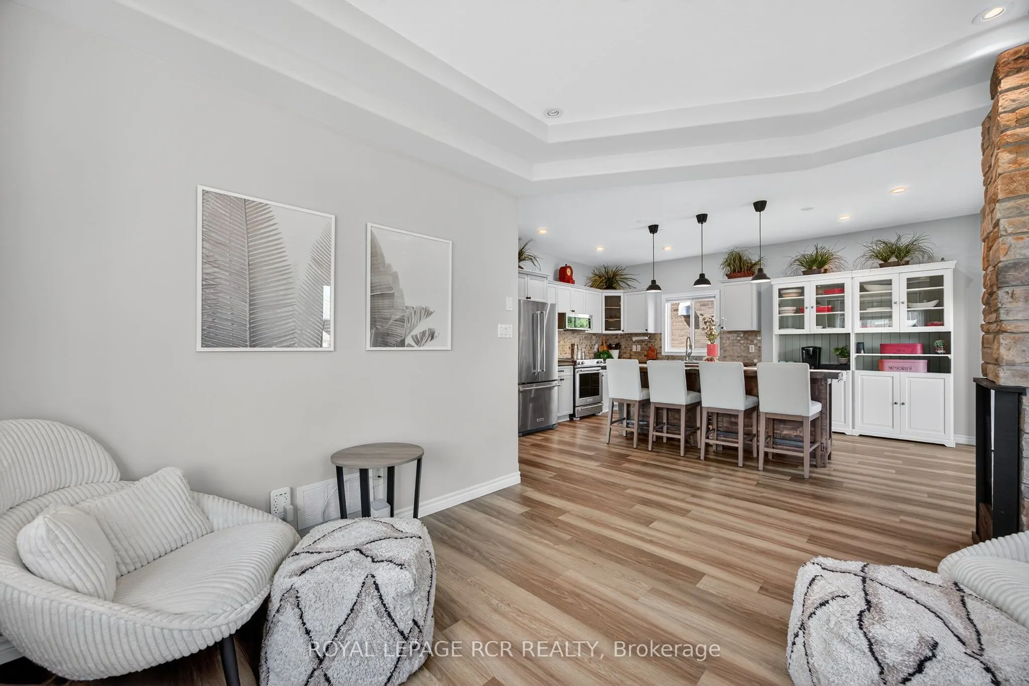 2 Irwin Crescent