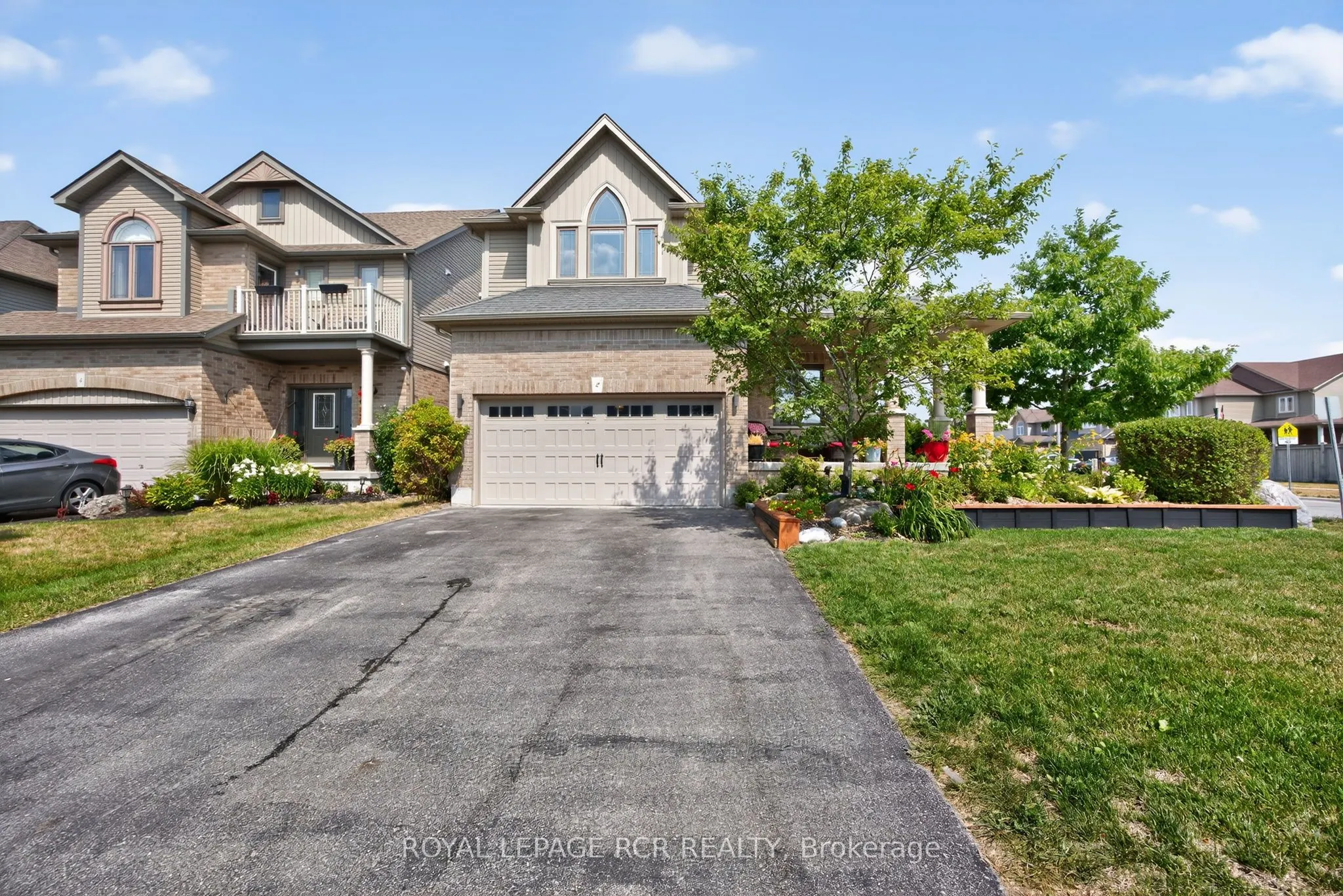 2 Irwin Crescent