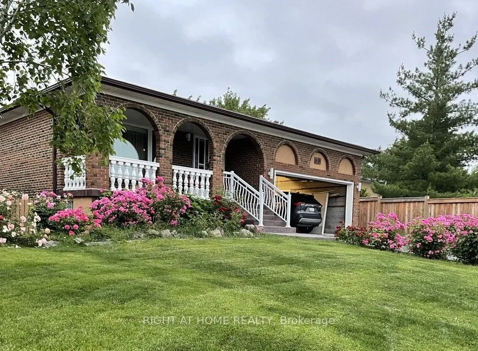 30 Lewis Drive