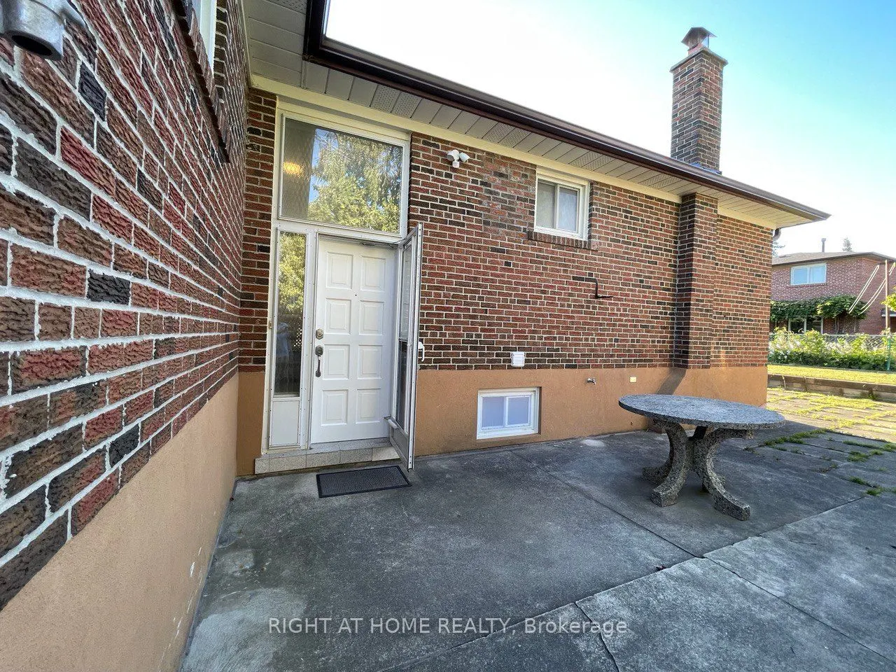 30 Lewis Drive