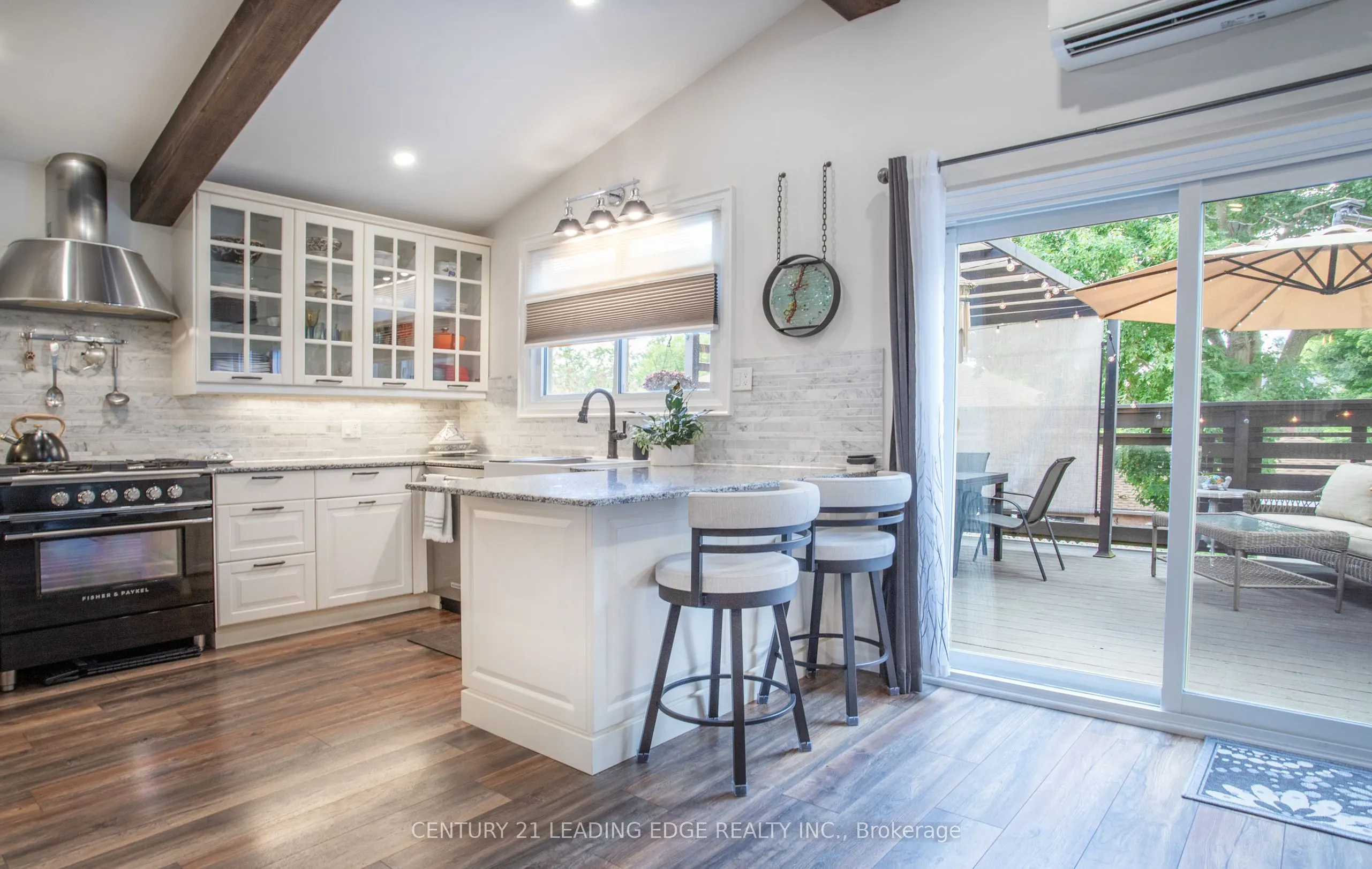 12 Balson Boulevard