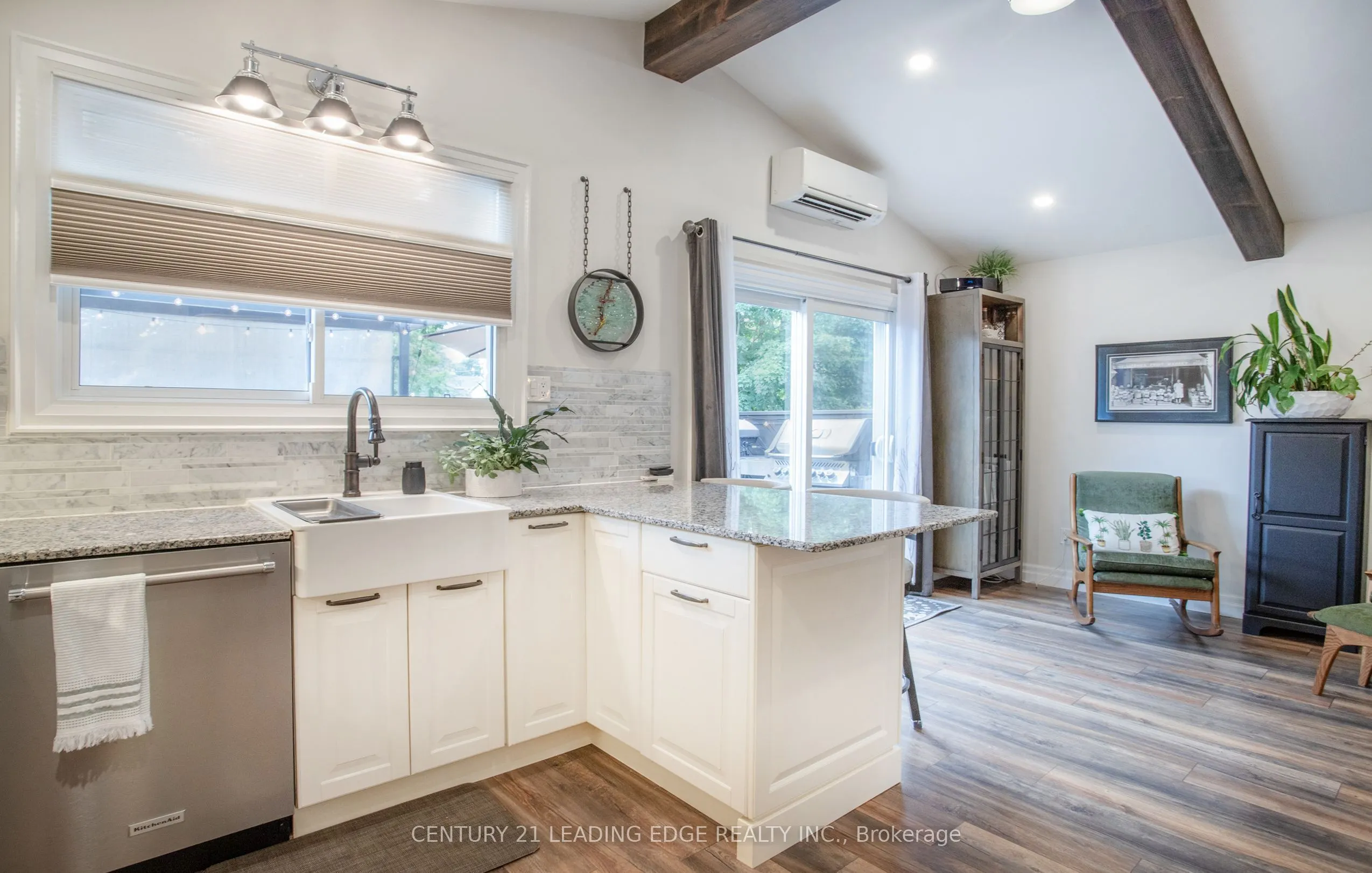 12 Balson Boulevard