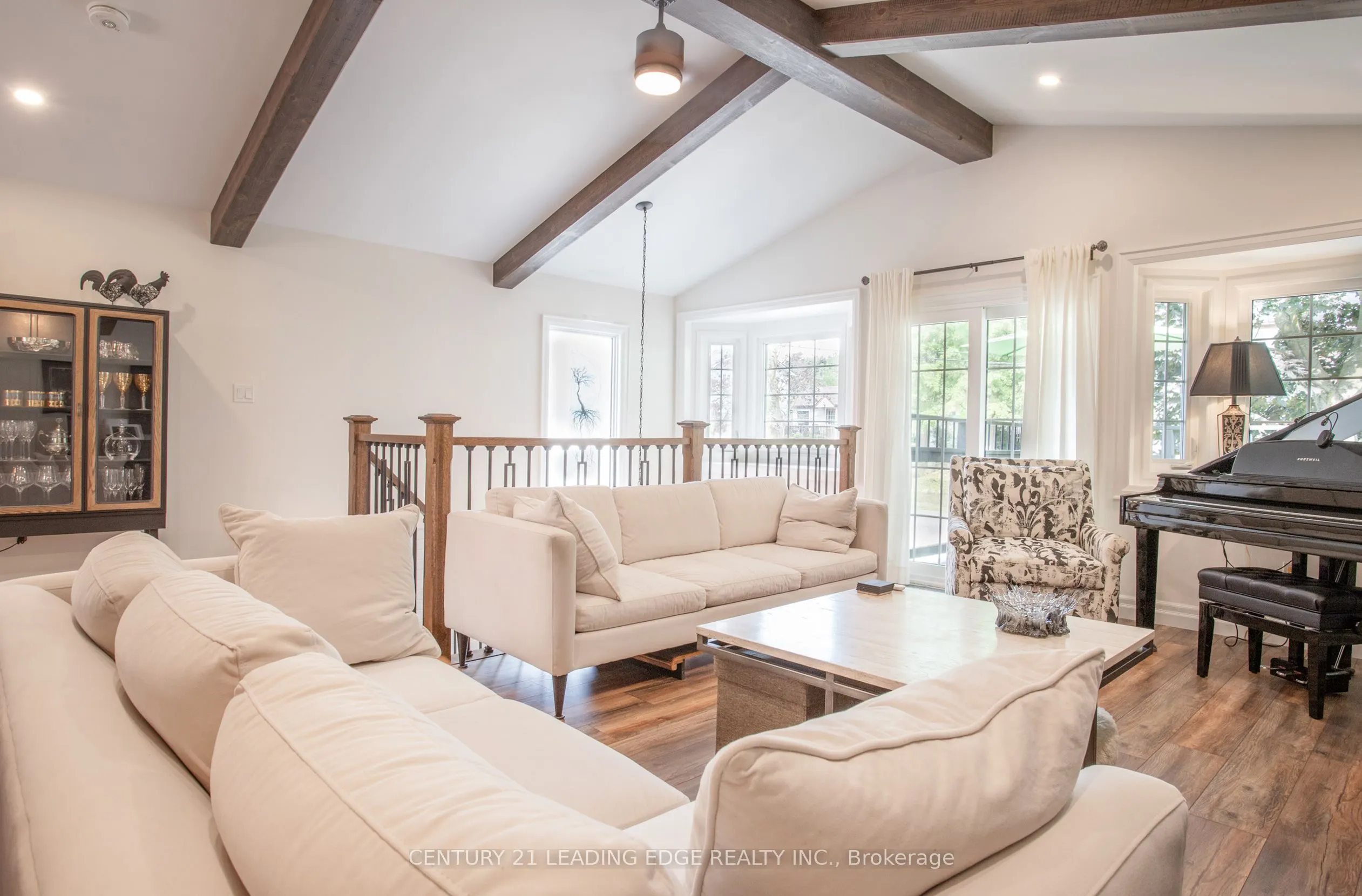 12 Balson Boulevard