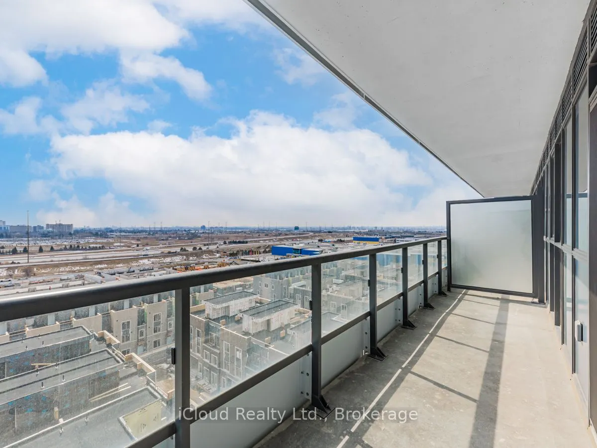 38 Honeycrisp Crescent, #1011