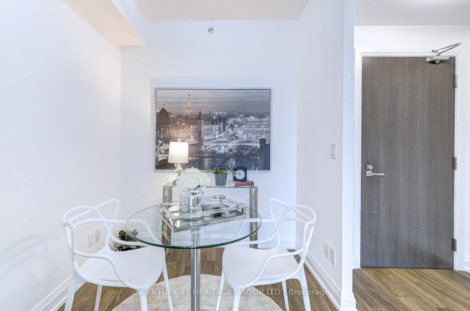 7171 Yonge Street, #1112