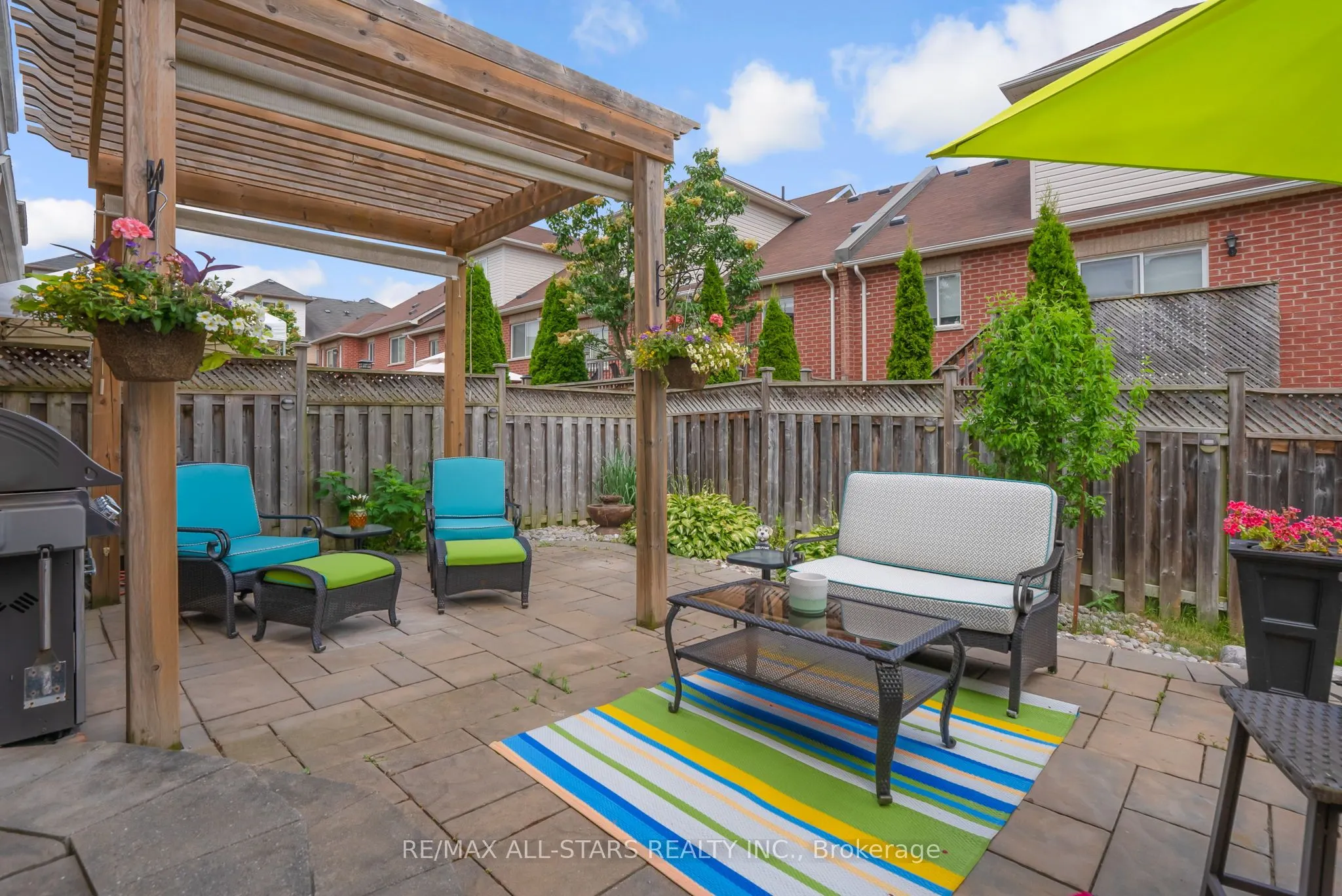 32 Meadows End Crescent