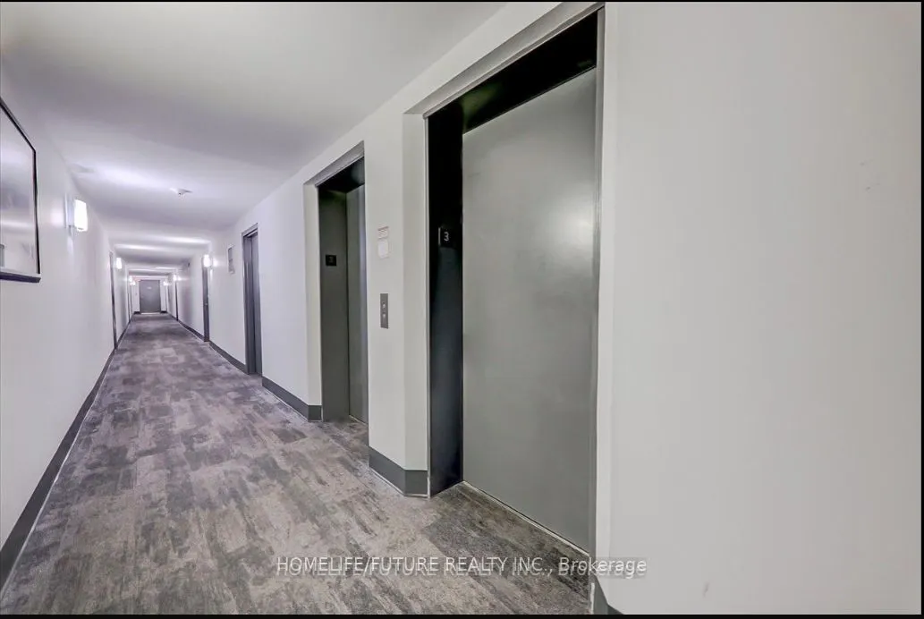 160 Wellington Street E, #314