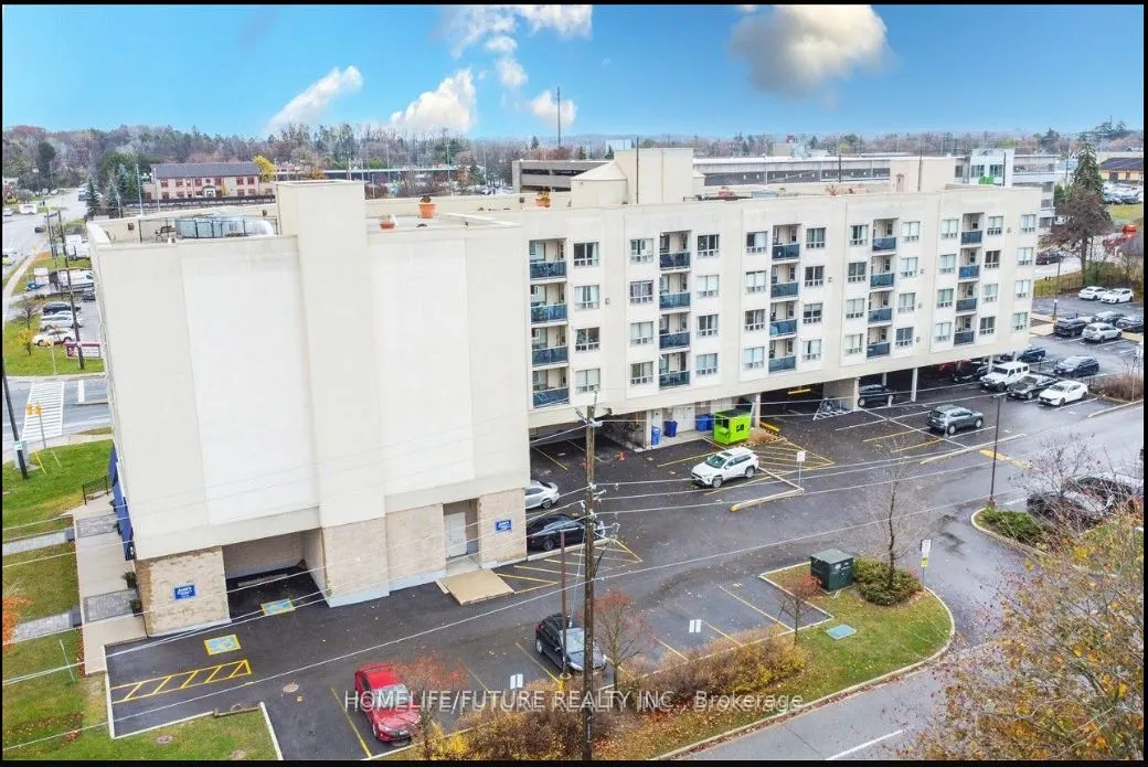 160 Wellington Street E, #314