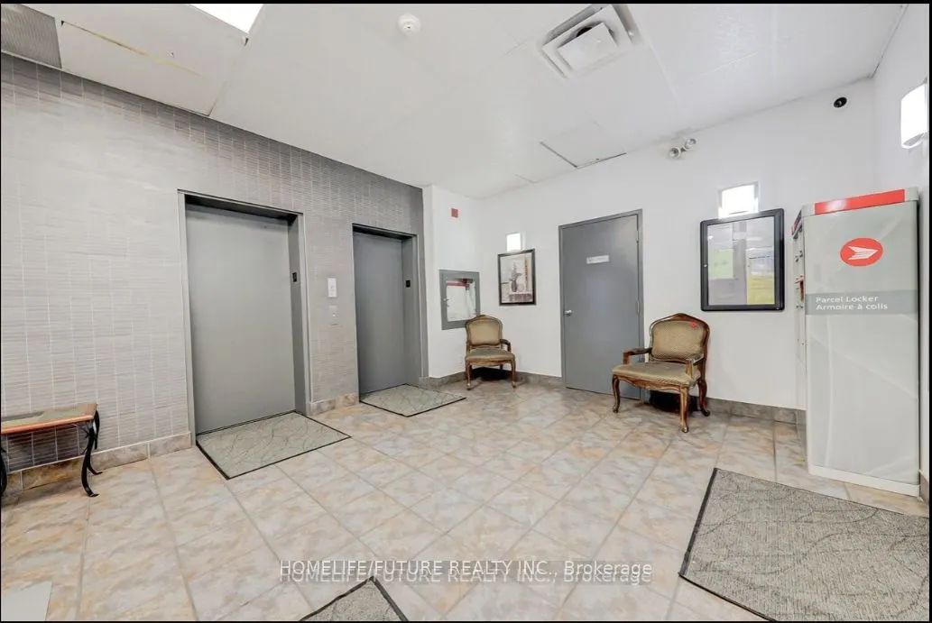 160 Wellington Street E, #314