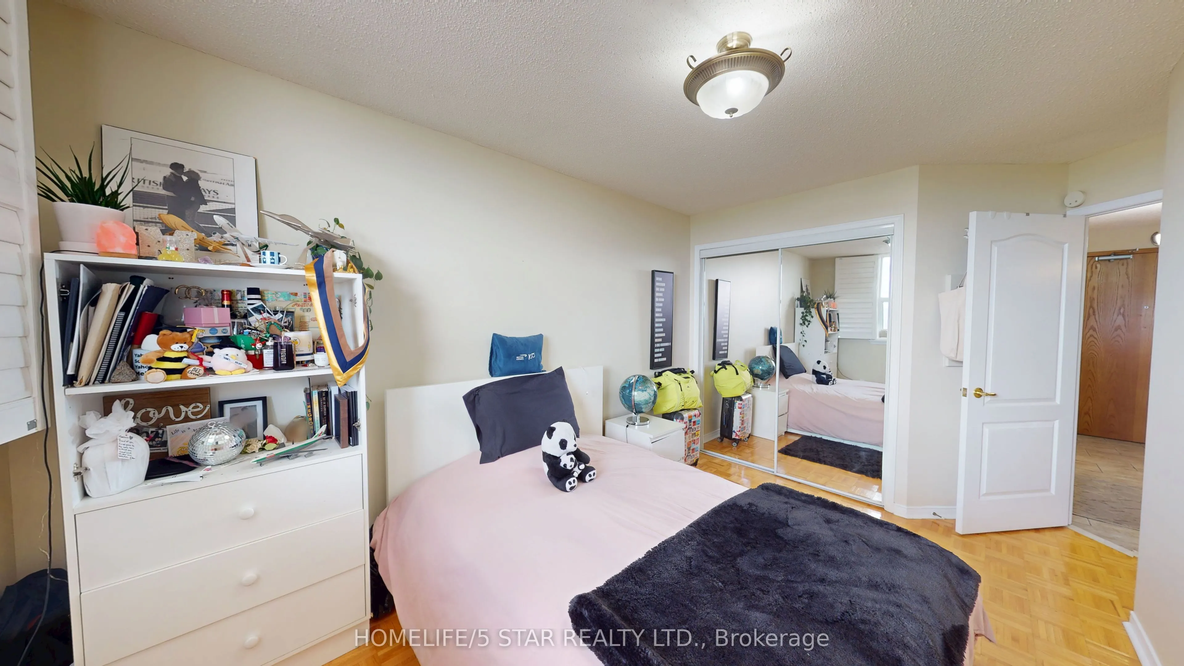 7373 MARTIN GROVE Road, #607