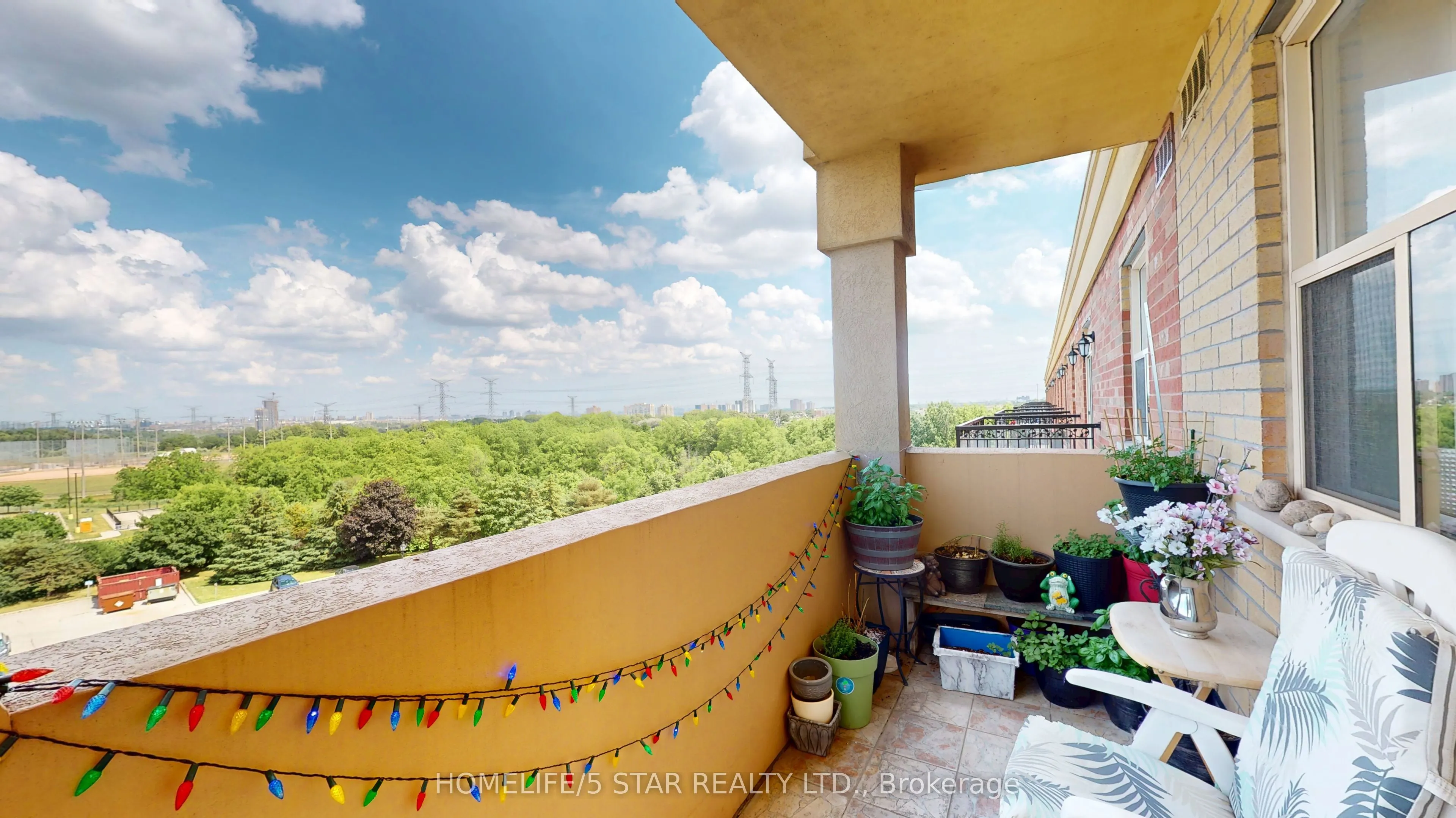 7373 MARTIN GROVE Road, #607