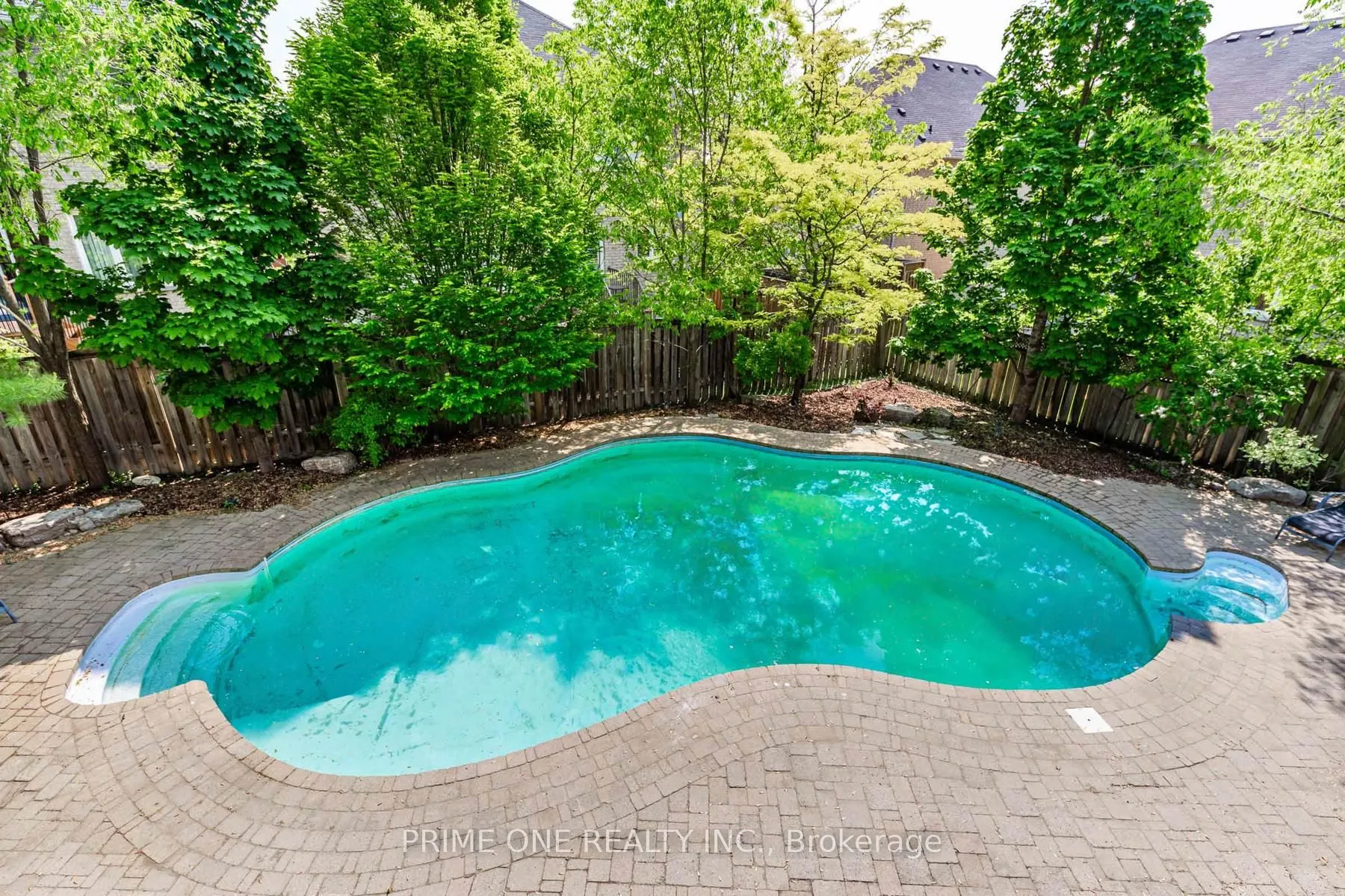 19 Ridgestone Drive