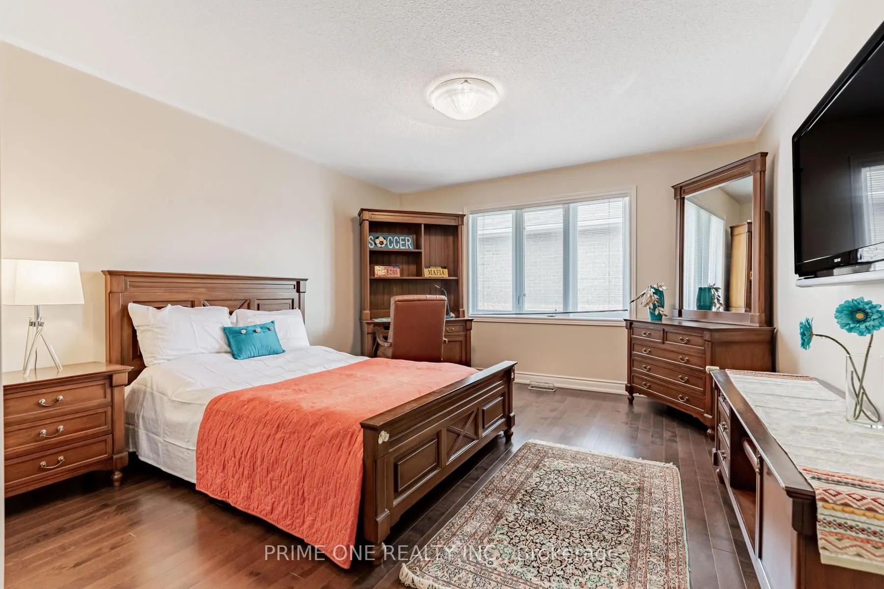 19 Ridgestone Drive