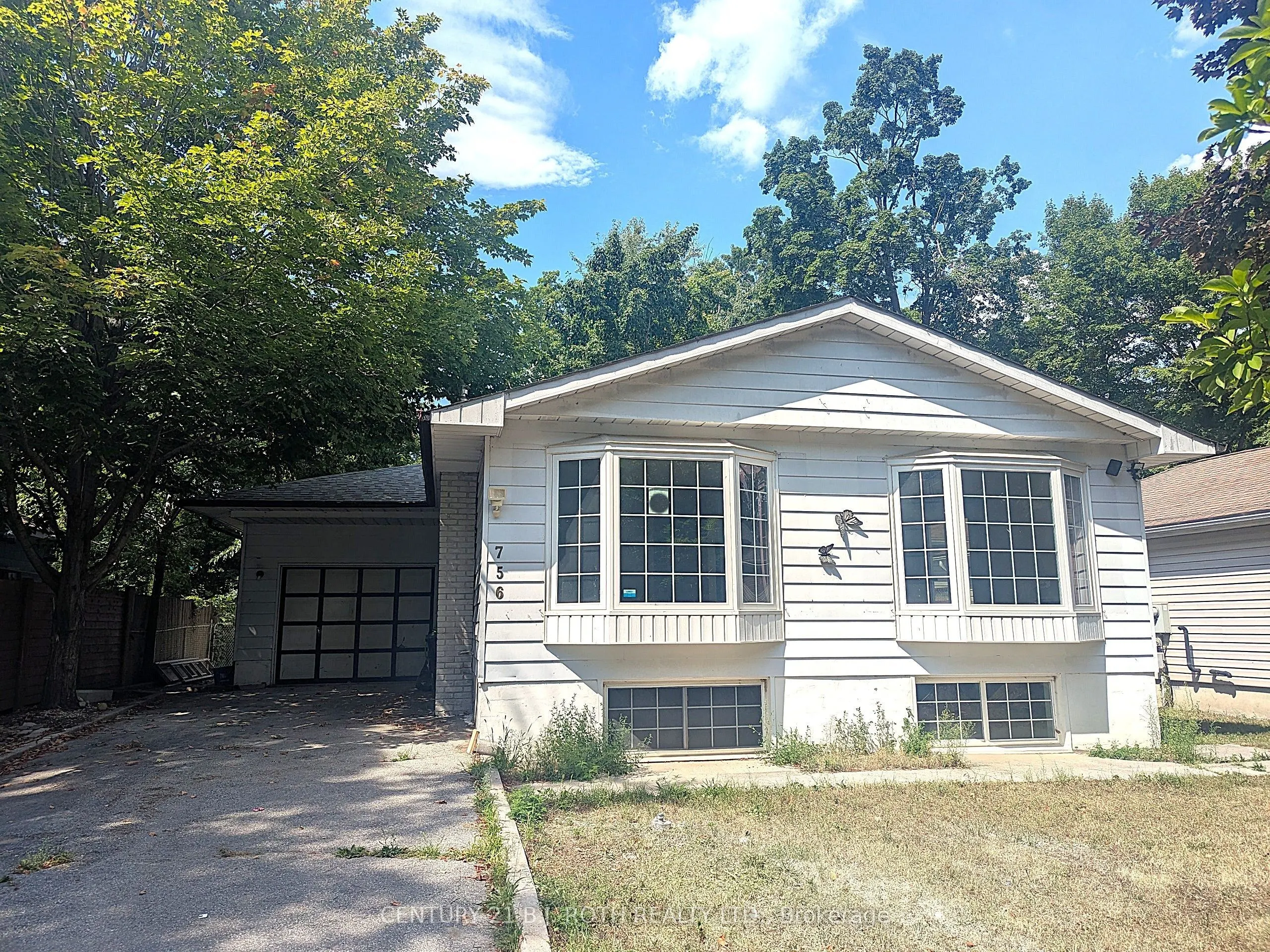 756 Hastings Avenue