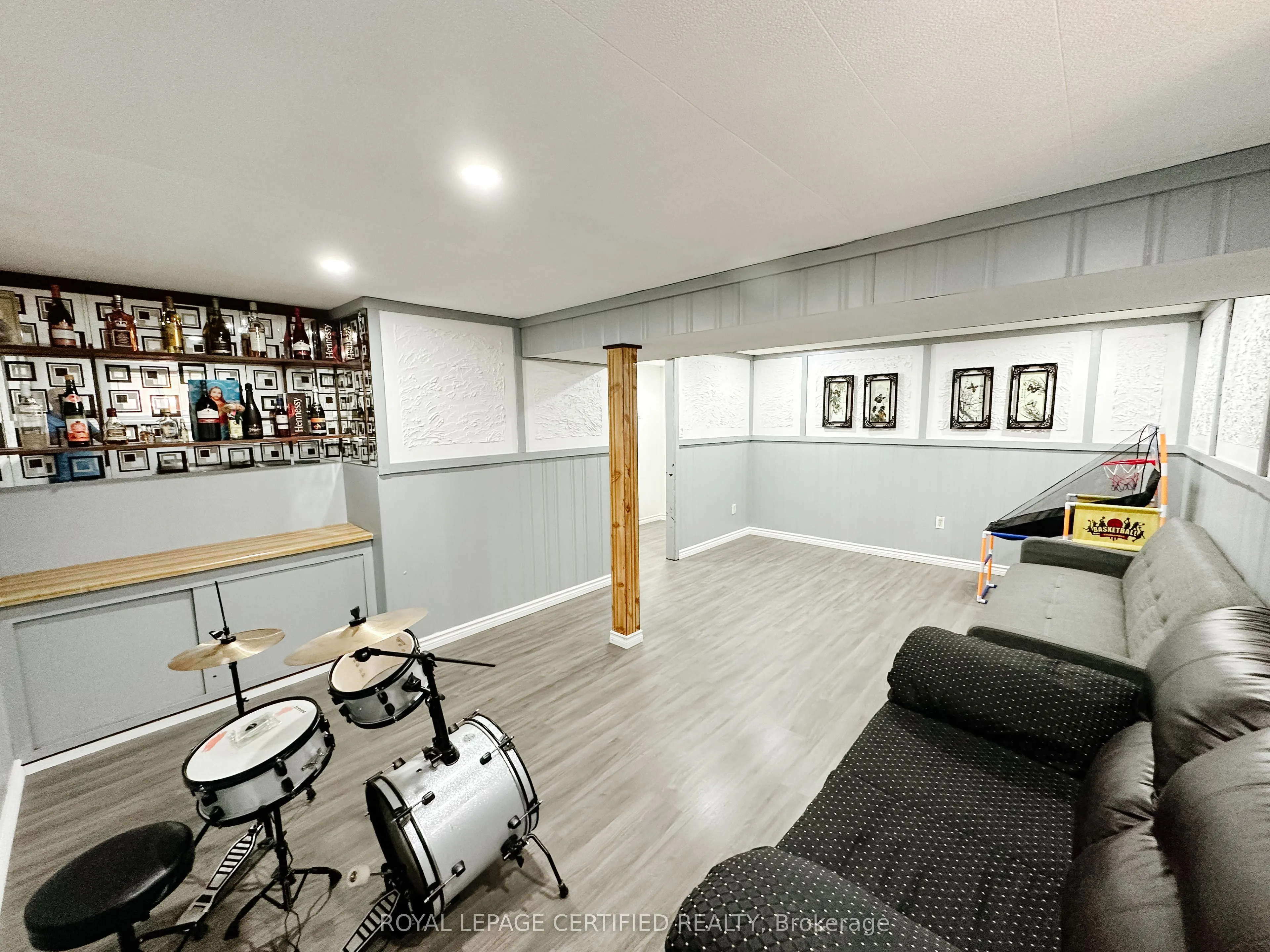 29 Cog Hill Drive