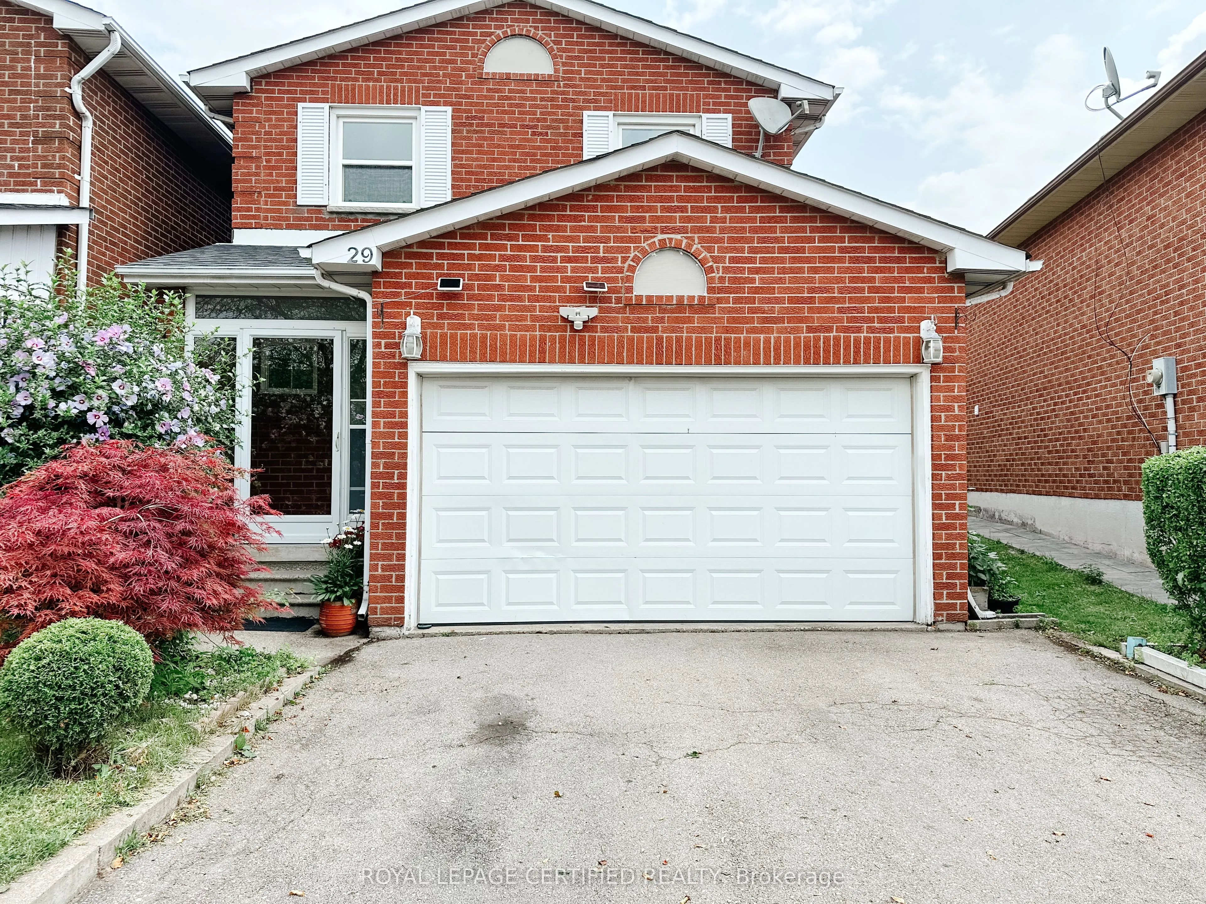 29 Cog Hill Drive