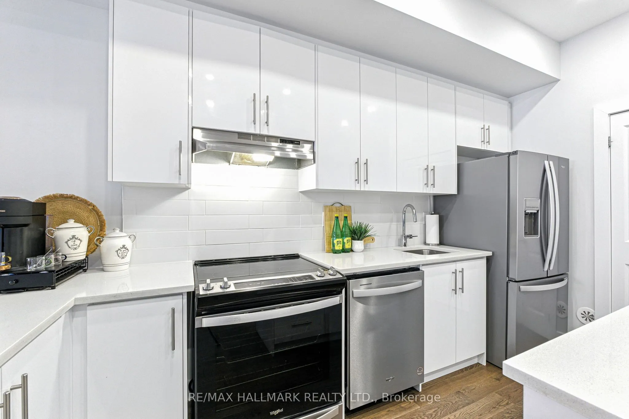 9590 Islington Avenue, #148