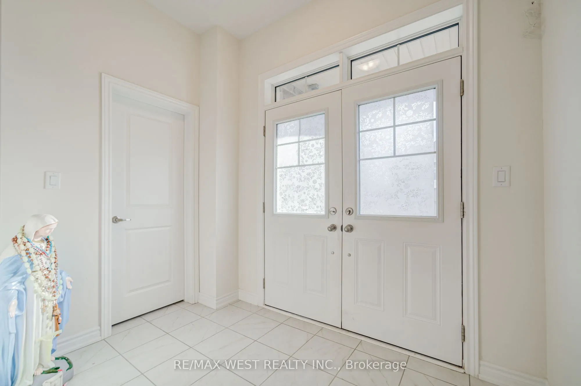 2171 Grainger Loop