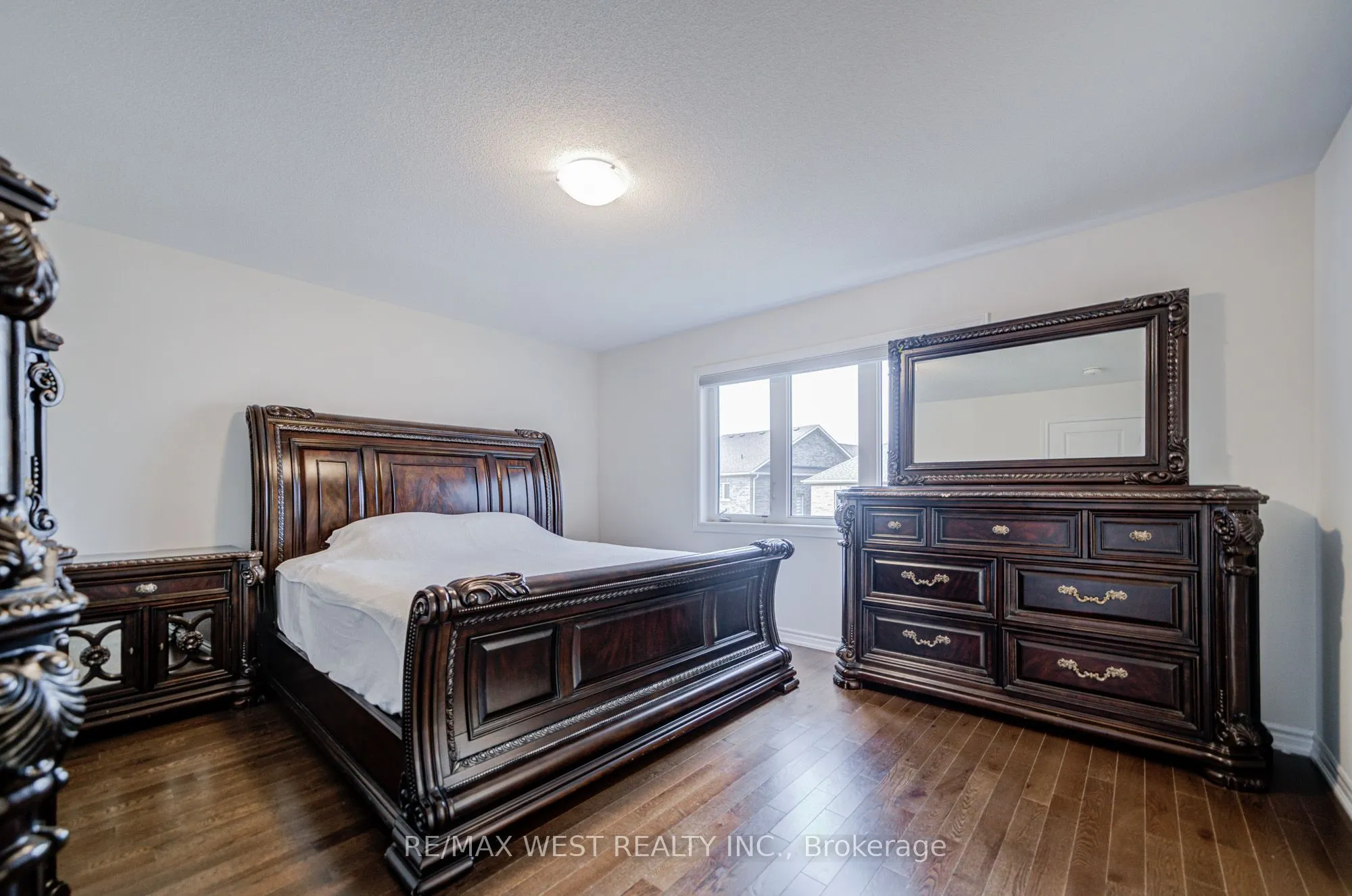 2171 Grainger Loop
