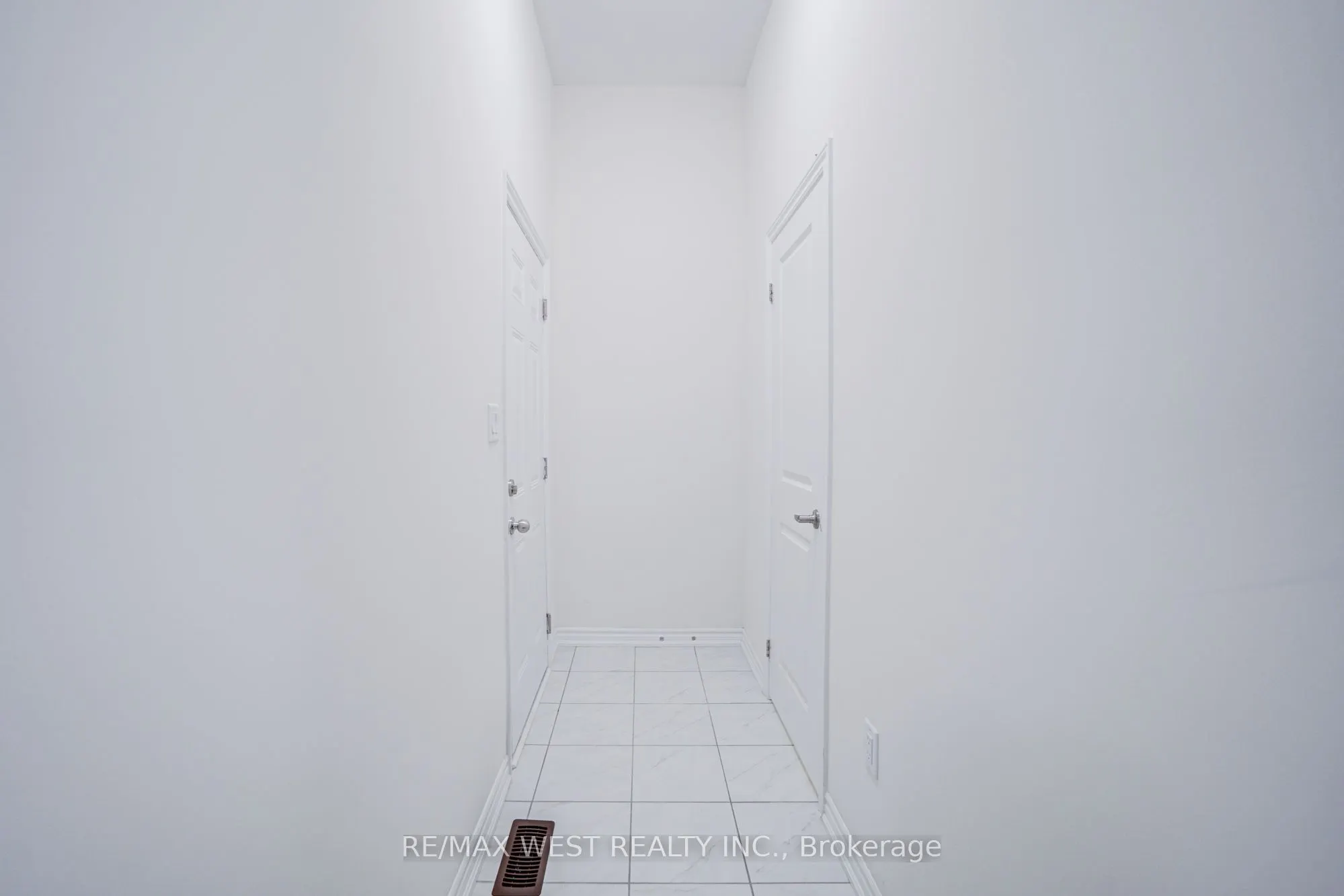 2171 Grainger Loop