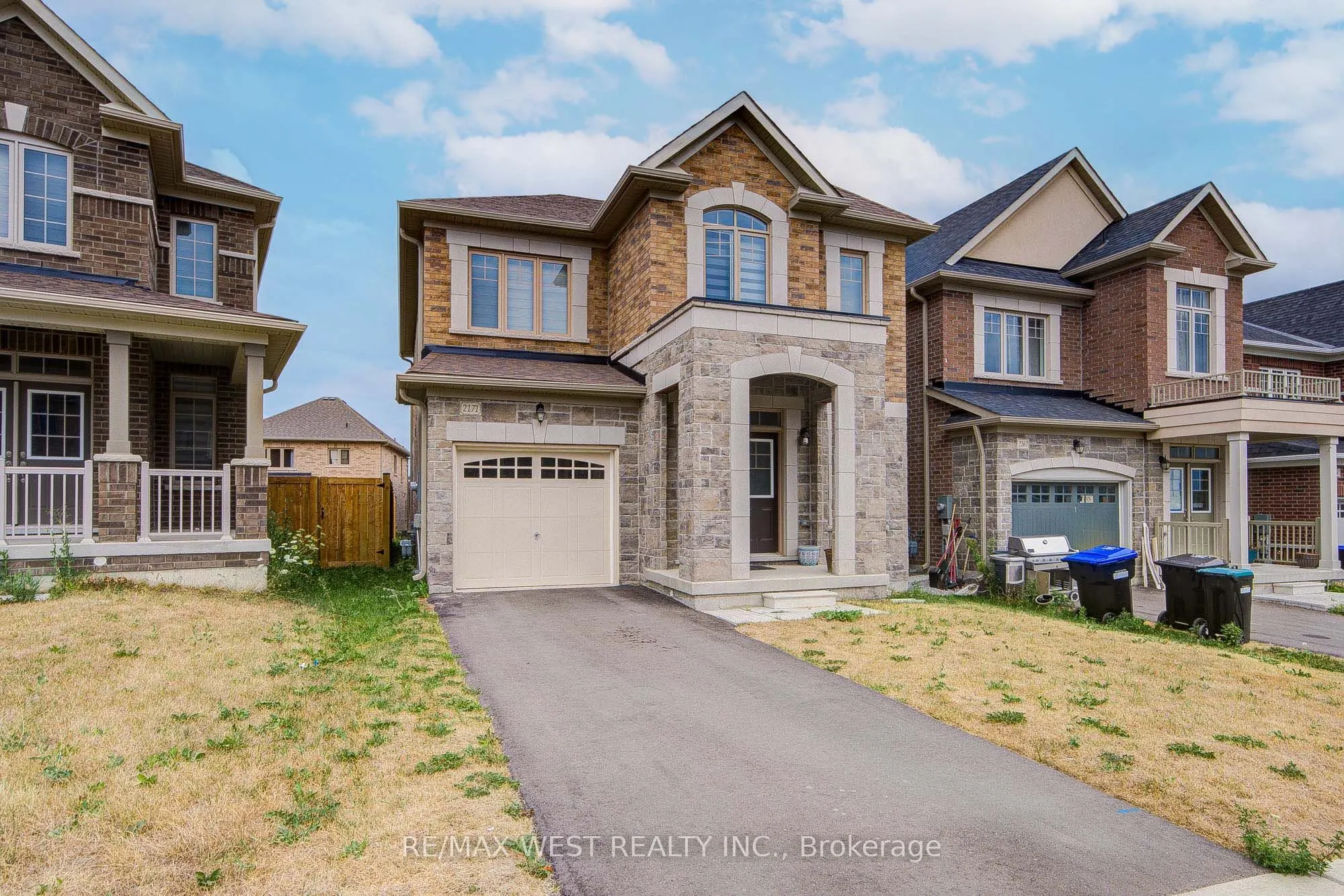 2171 Grainger Loop