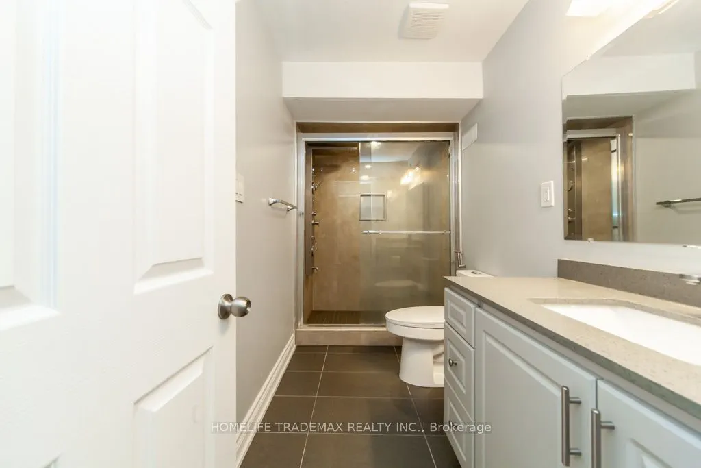 83 Ampezzo Avenue E