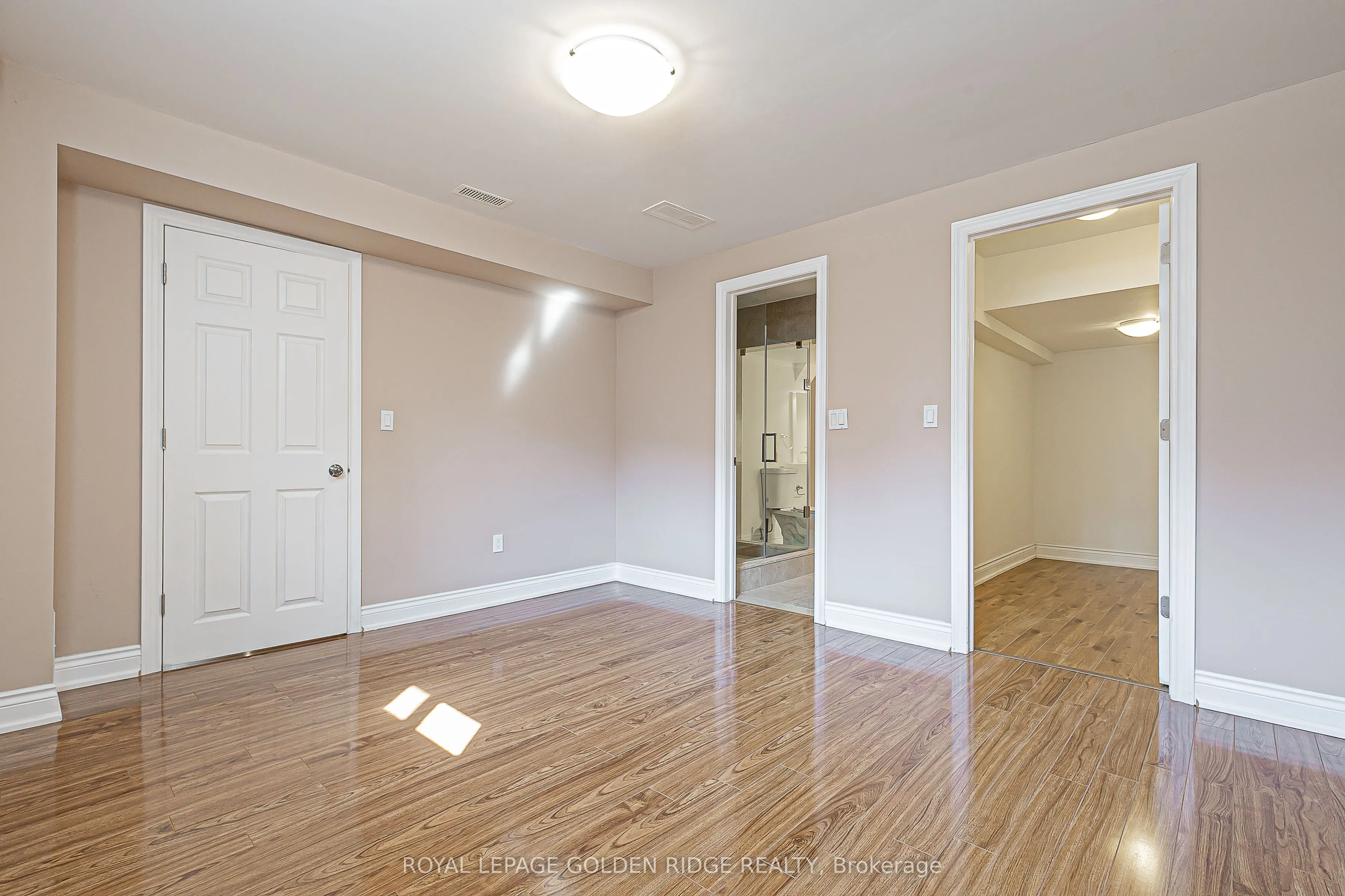 12 Golden Meadow Drive