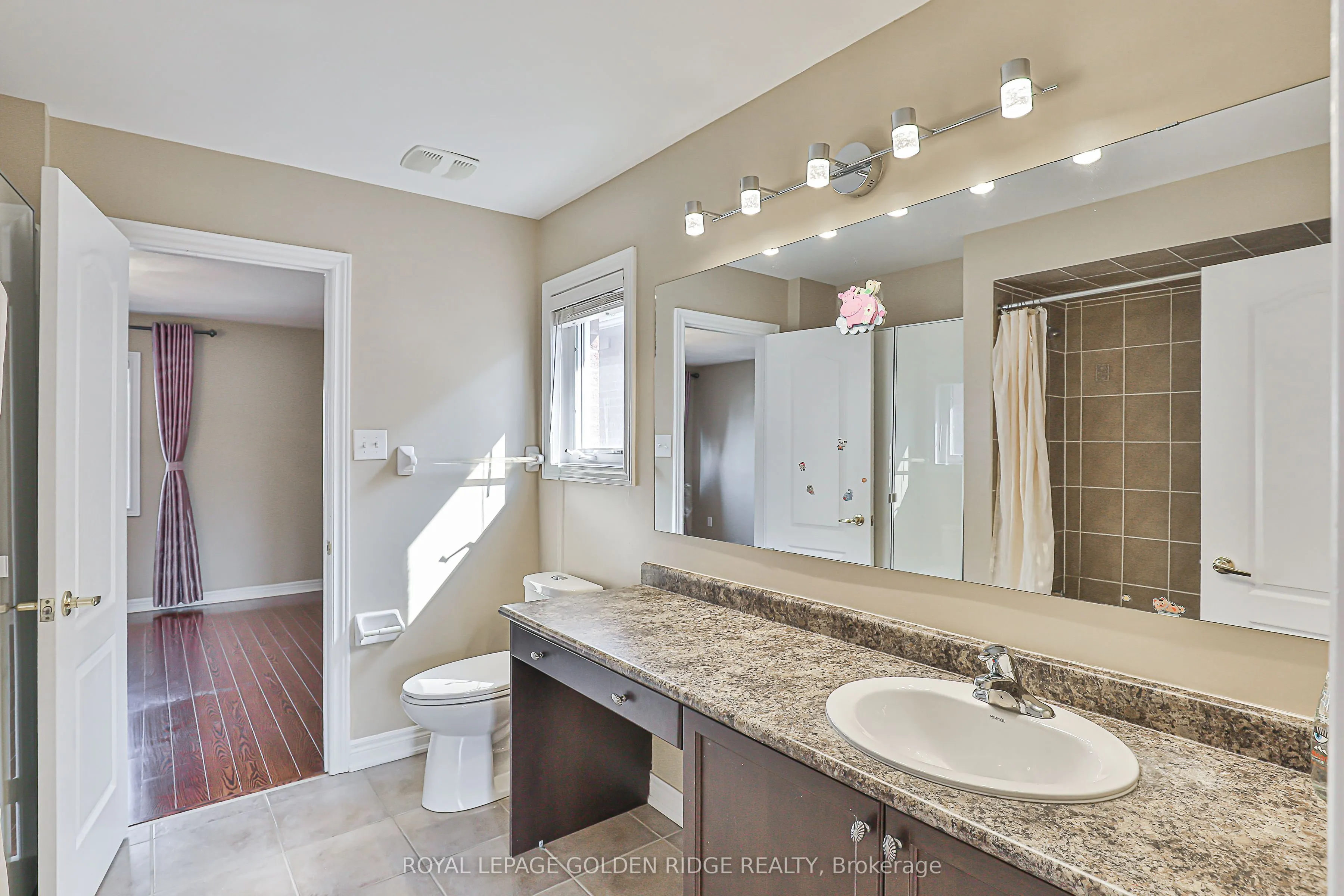 12 Golden Meadow Drive