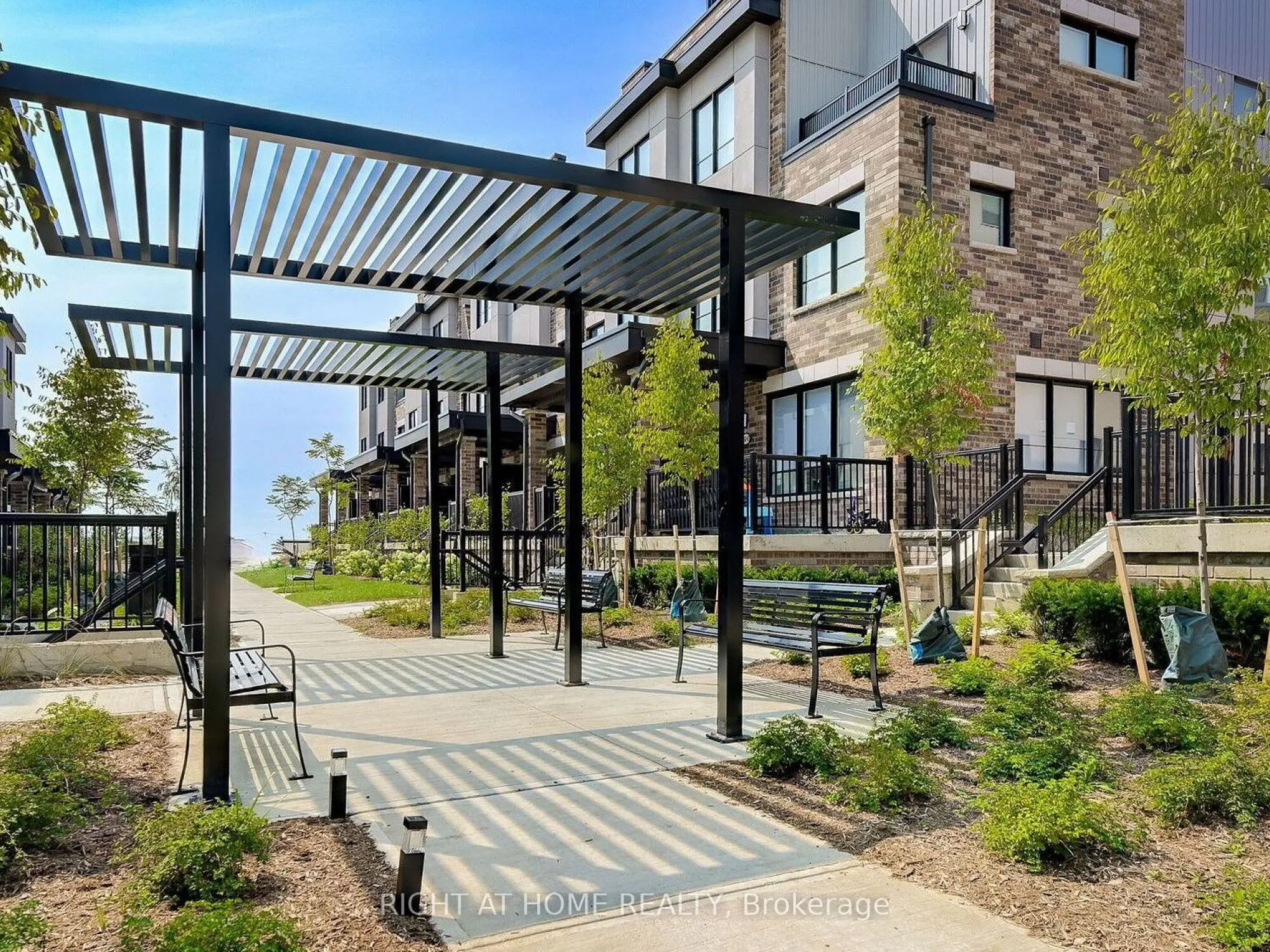 8-50 Baynes Way, #8