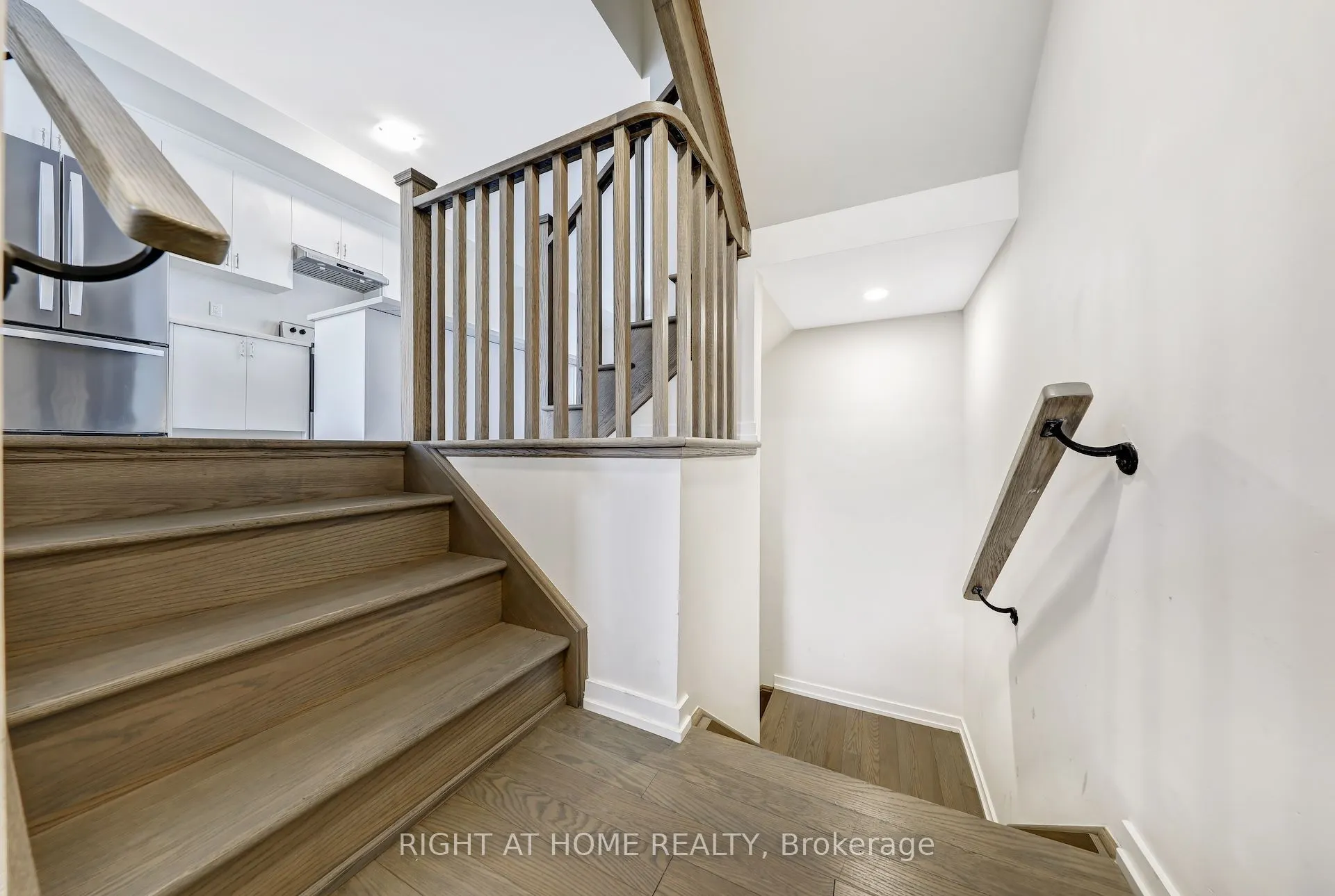 113 Crimson Forest Drive