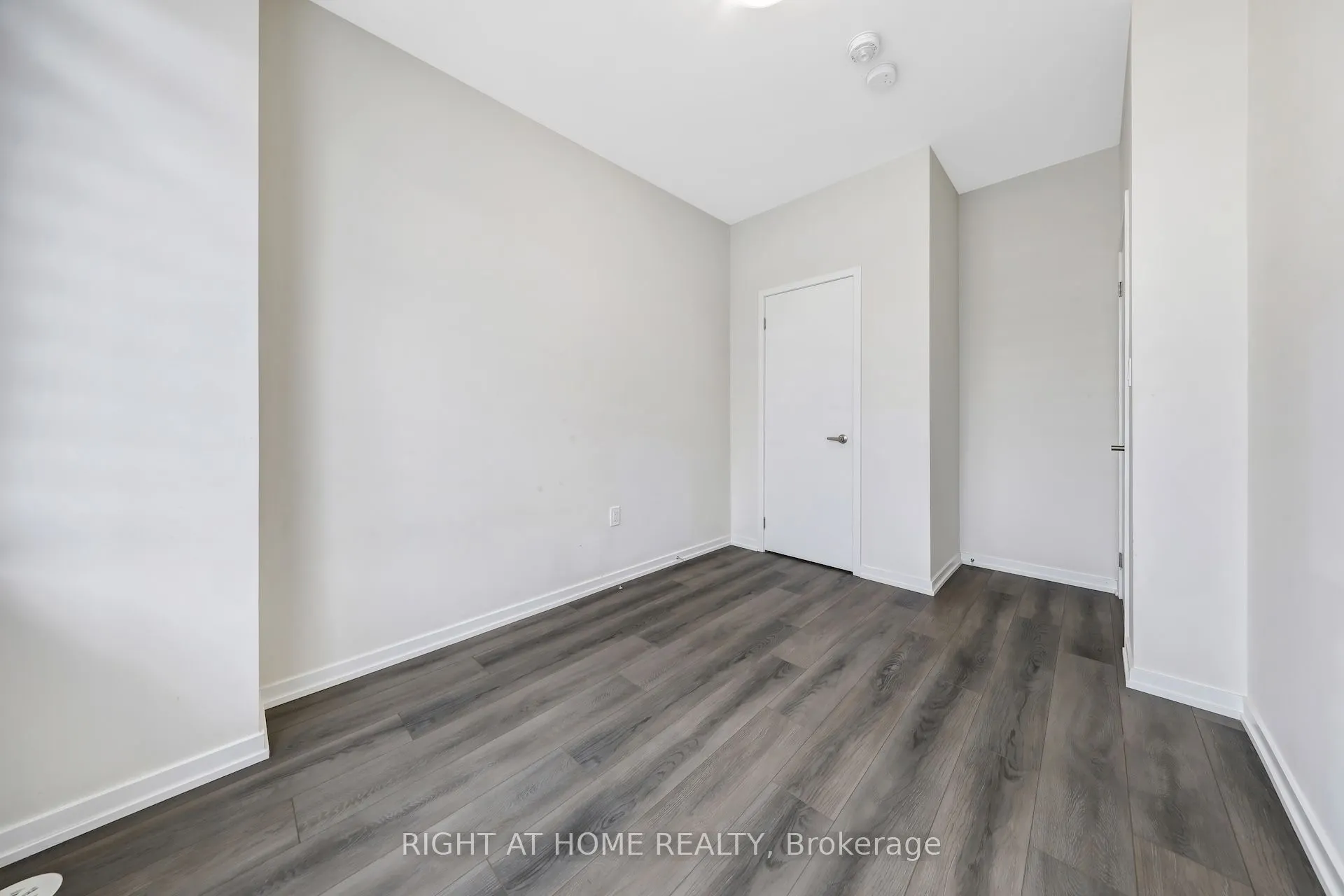 113 Crimson Forest Drive