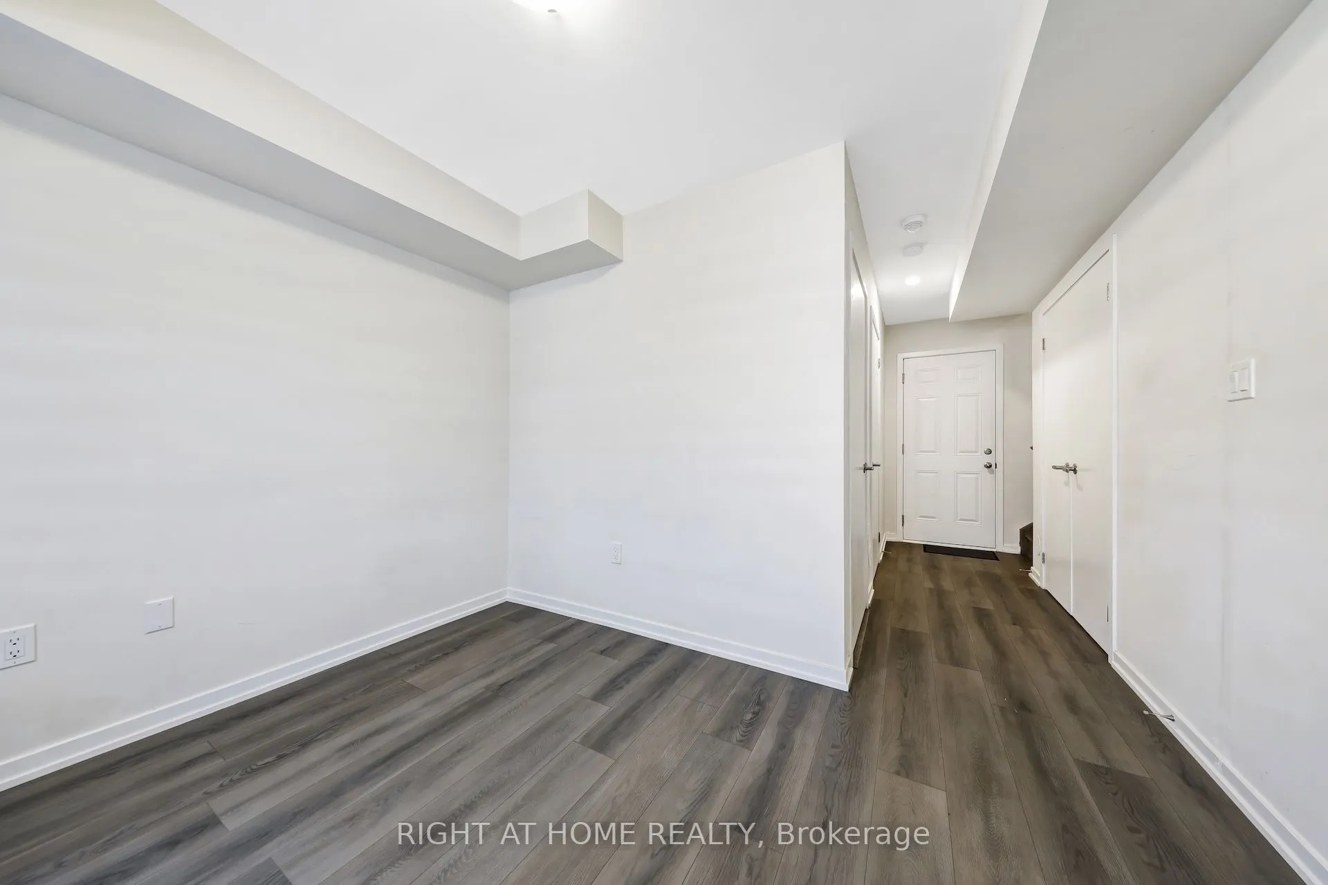 113 Crimson Forest Drive