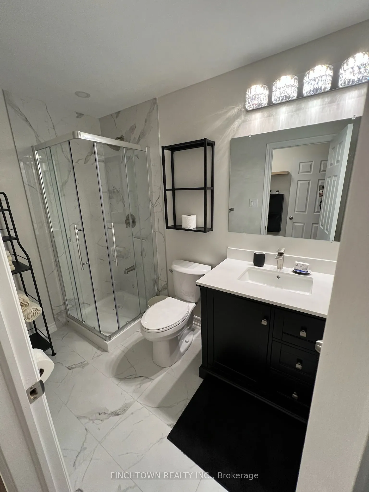 10 Green Manor Crescent, #BSMT