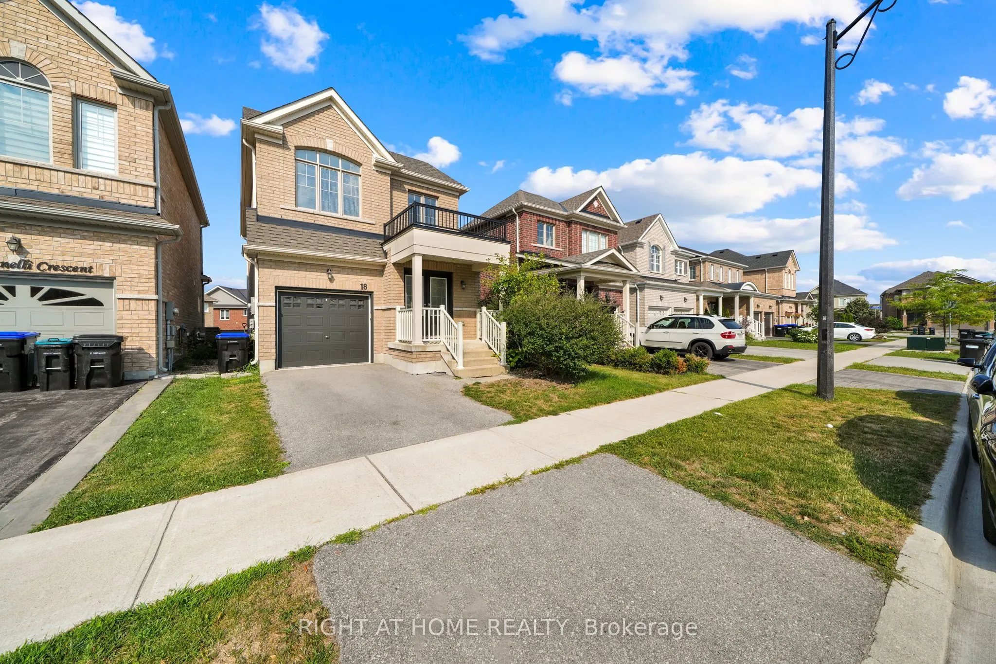 18 Romanelli Crescent