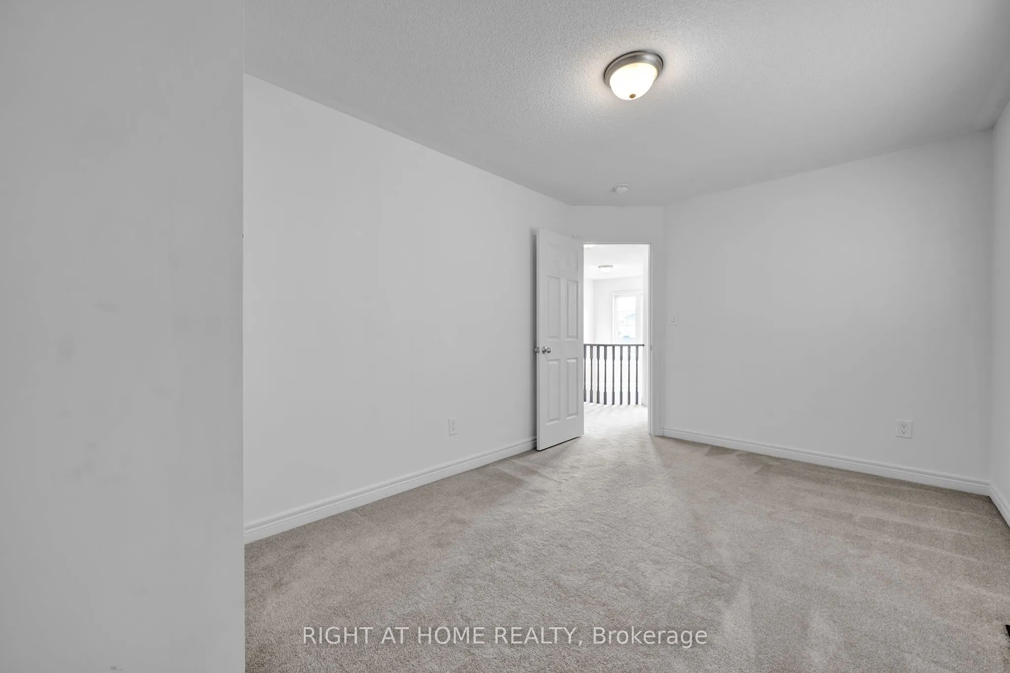 18 Romanelli Crescent