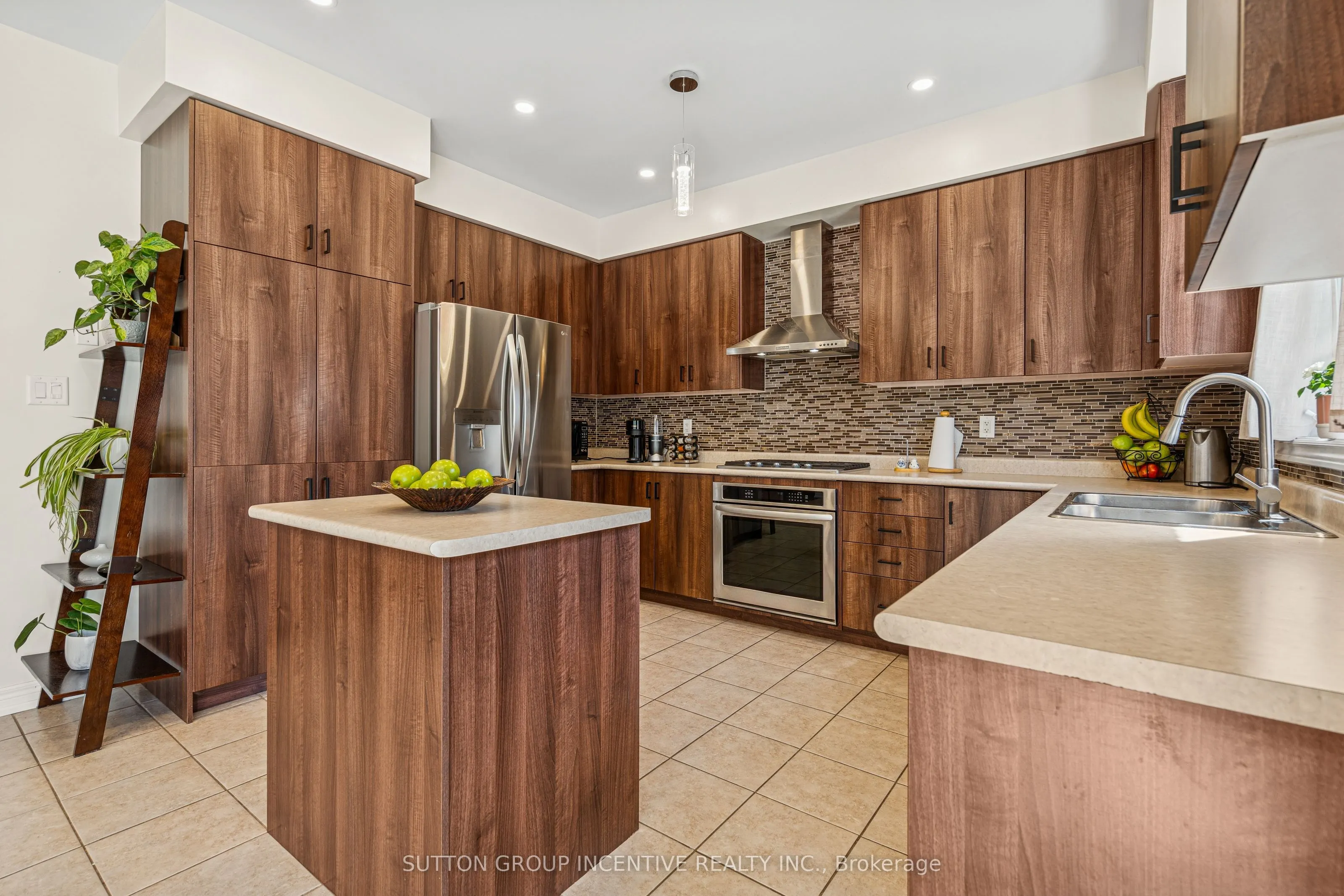 1322 Bardeau Street