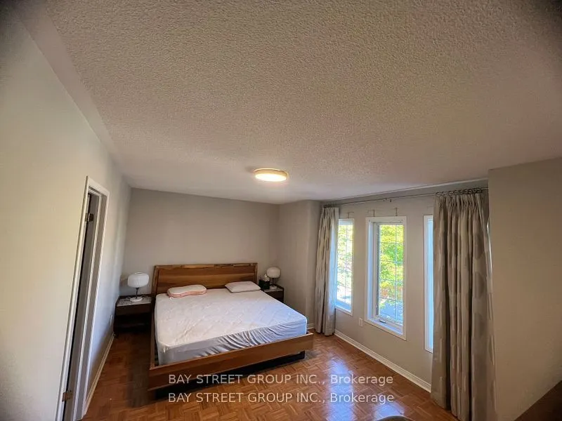 39 Emery Hill Boulevard