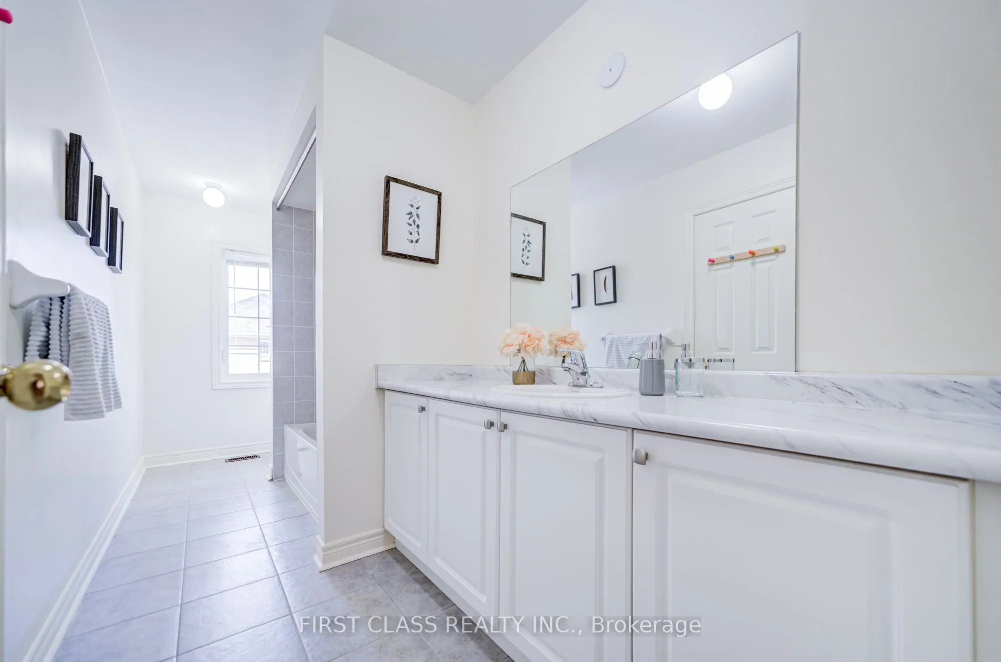 115 Noah's Farm Trail