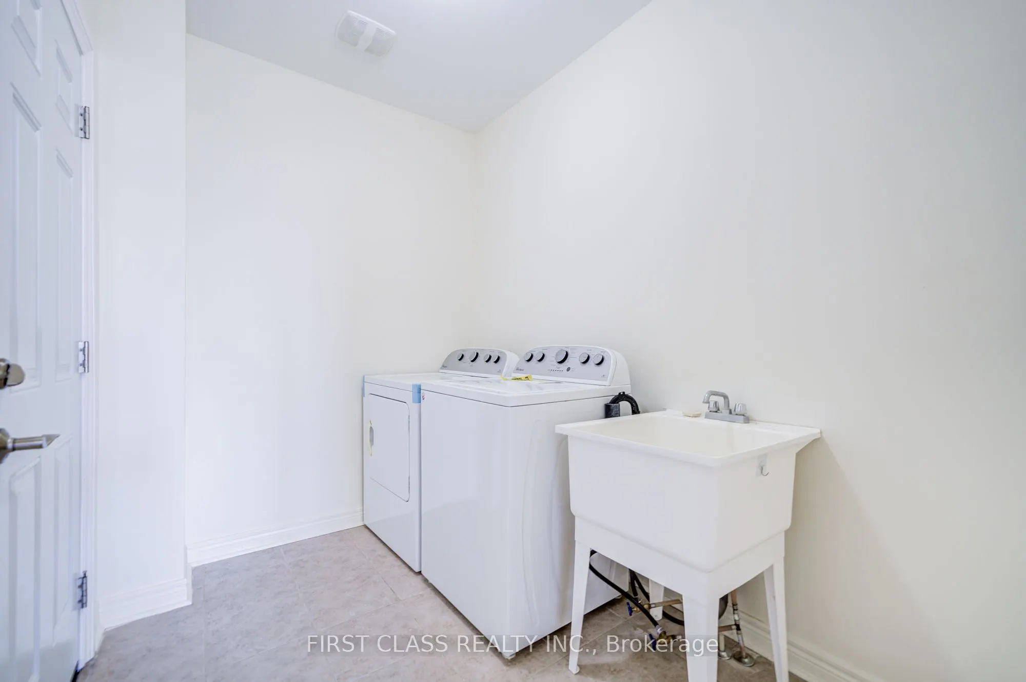115 Noah's Farm Trail