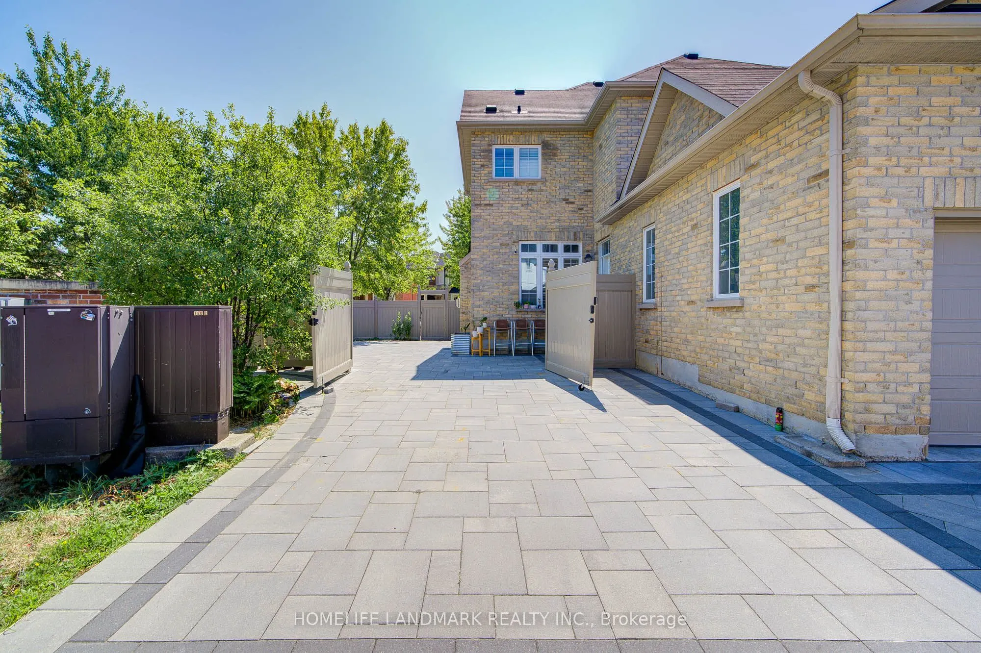 14 West Normandy Drive