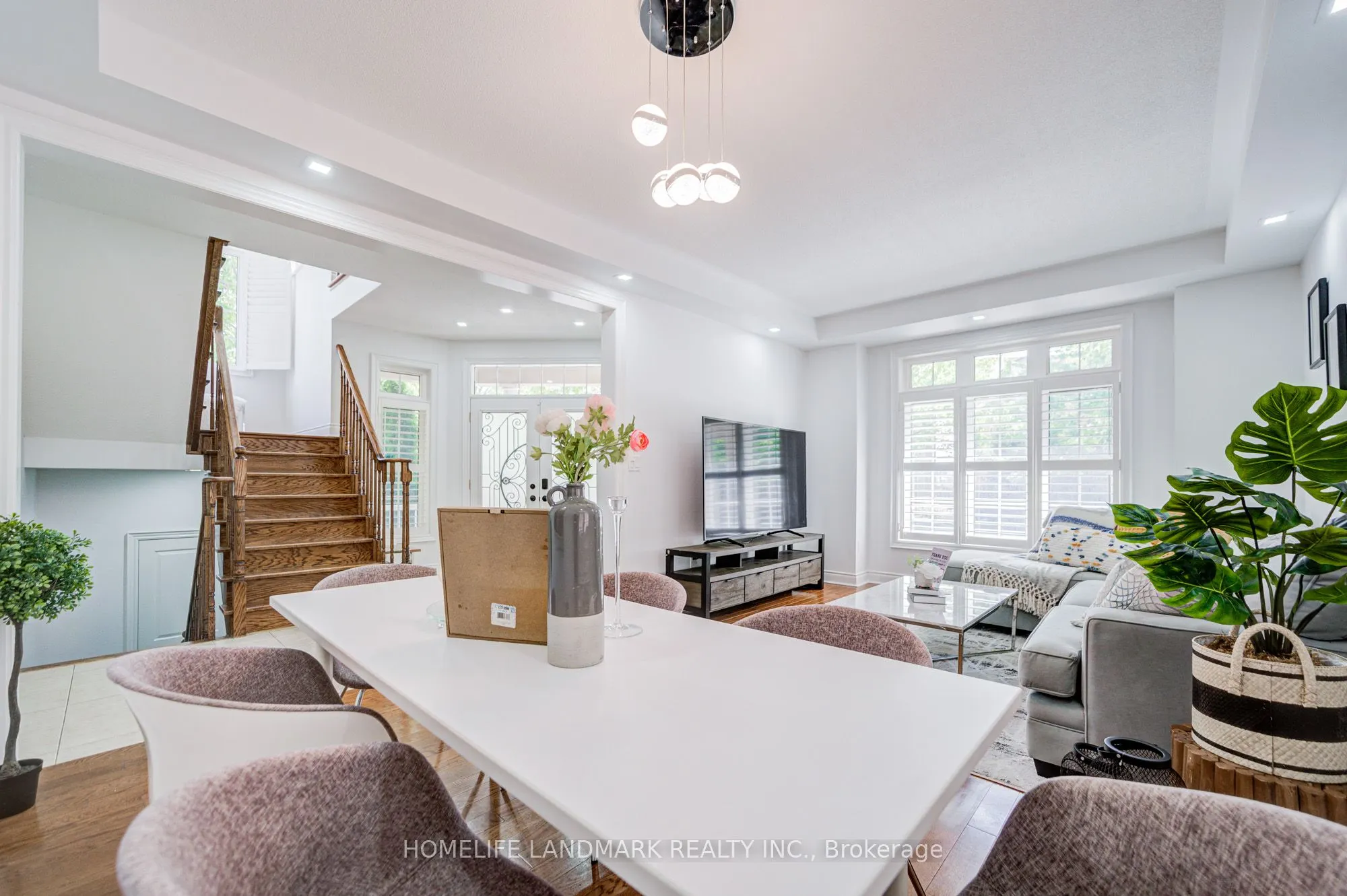 14 West Normandy Drive