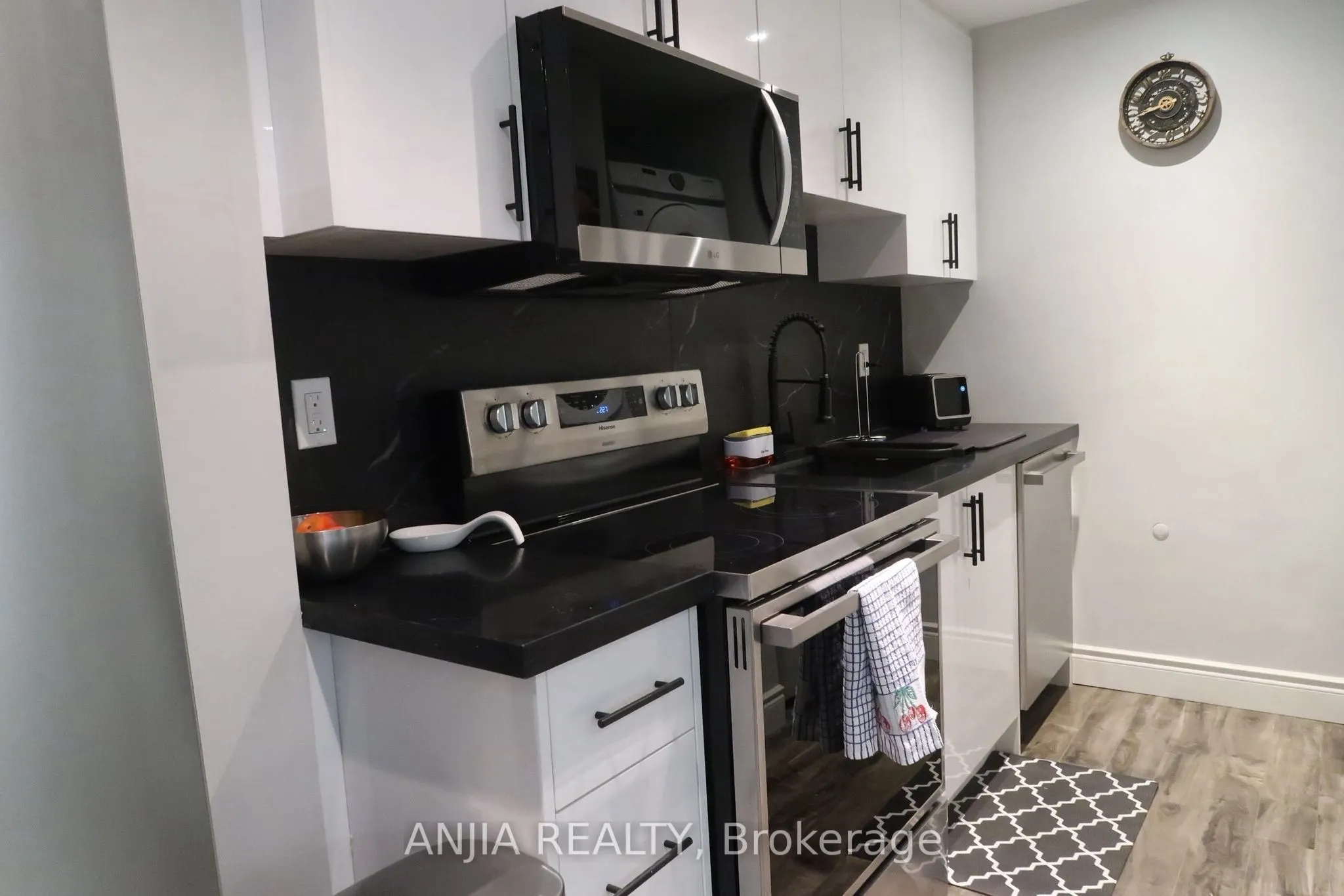 370 Chambers Crescent