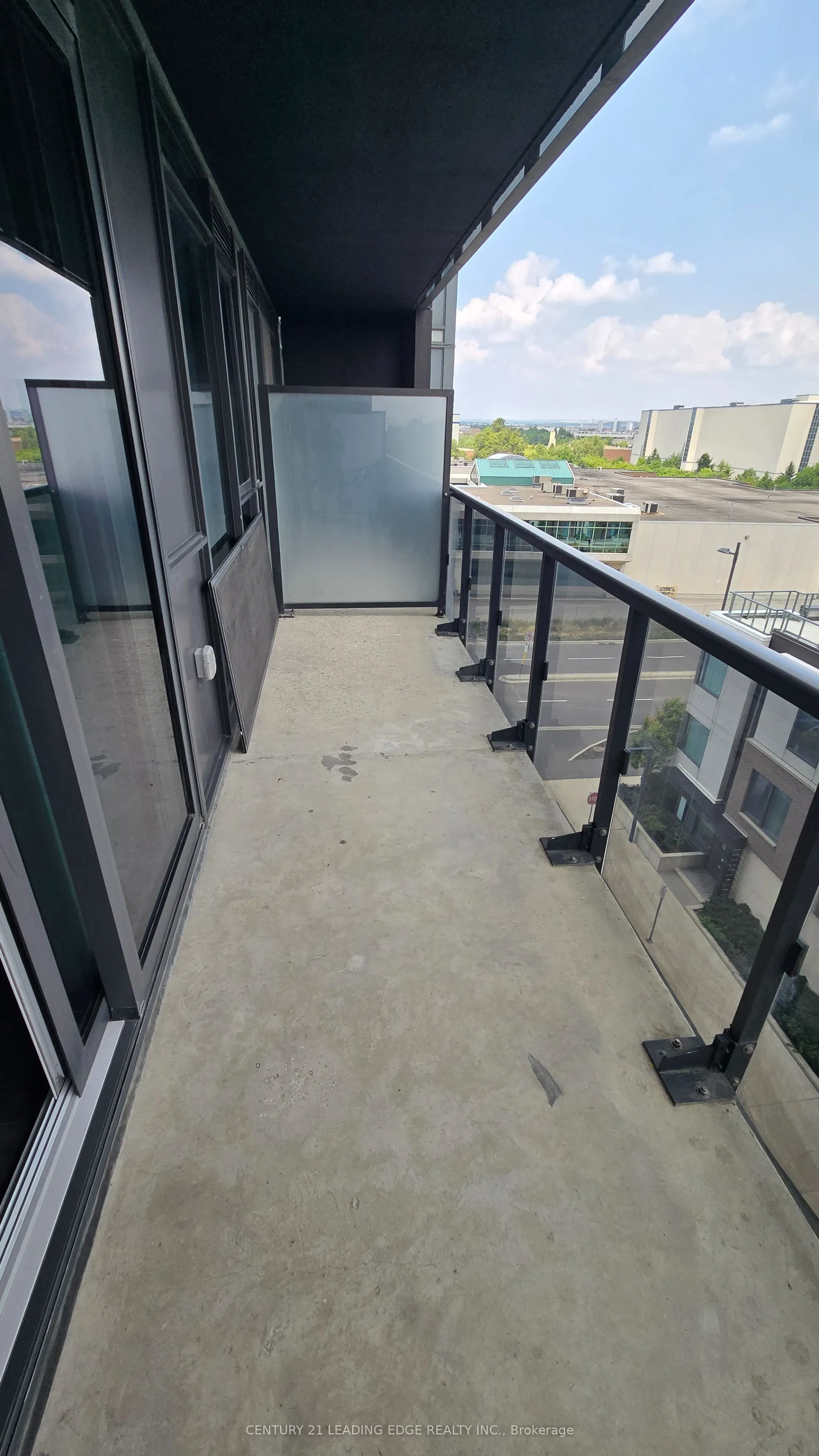 7895 Jane Street, #517