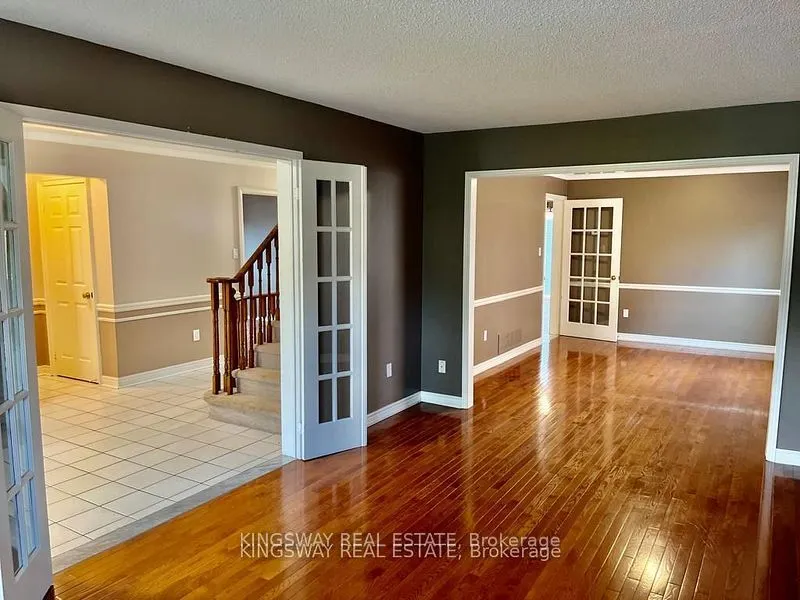 325 Salisbury Lane
