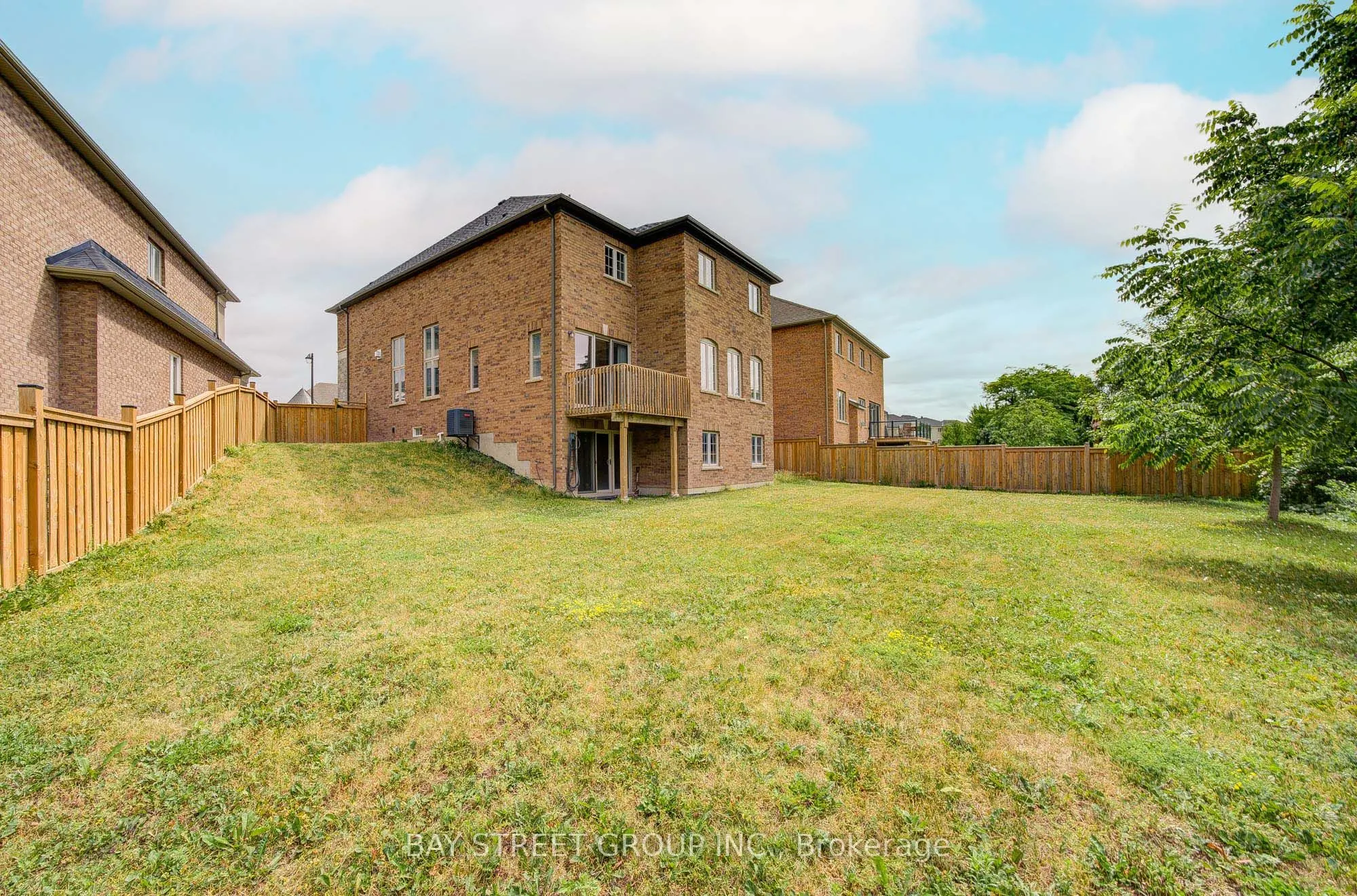 38 Brown Court