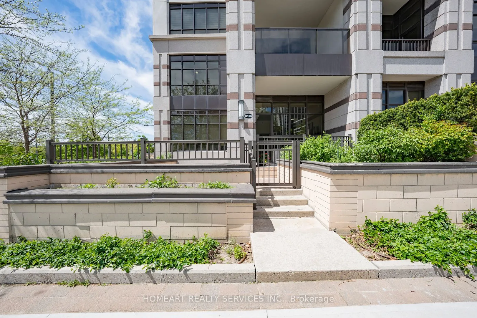 38 Cedarland Drive, #C106