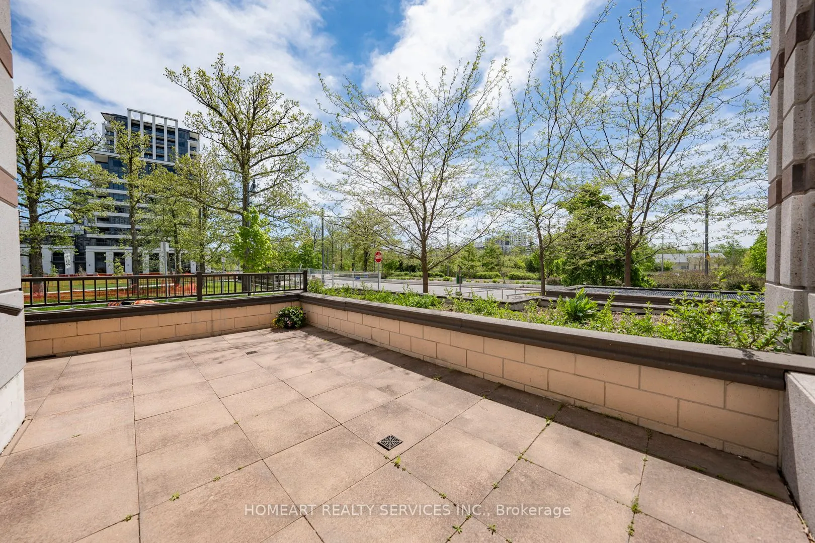 38 Cedarland Drive, #C106