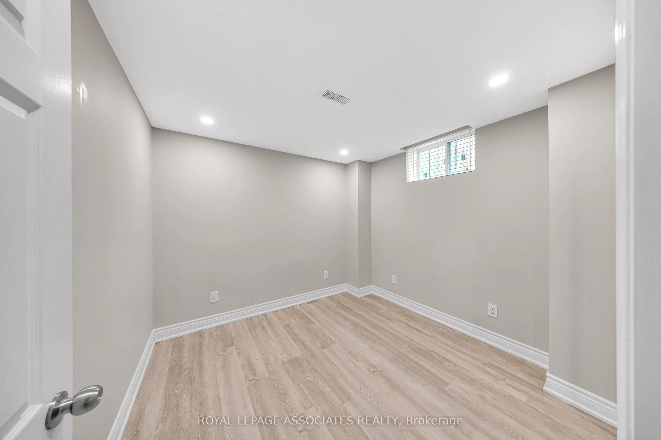 89 Delbert Circle
