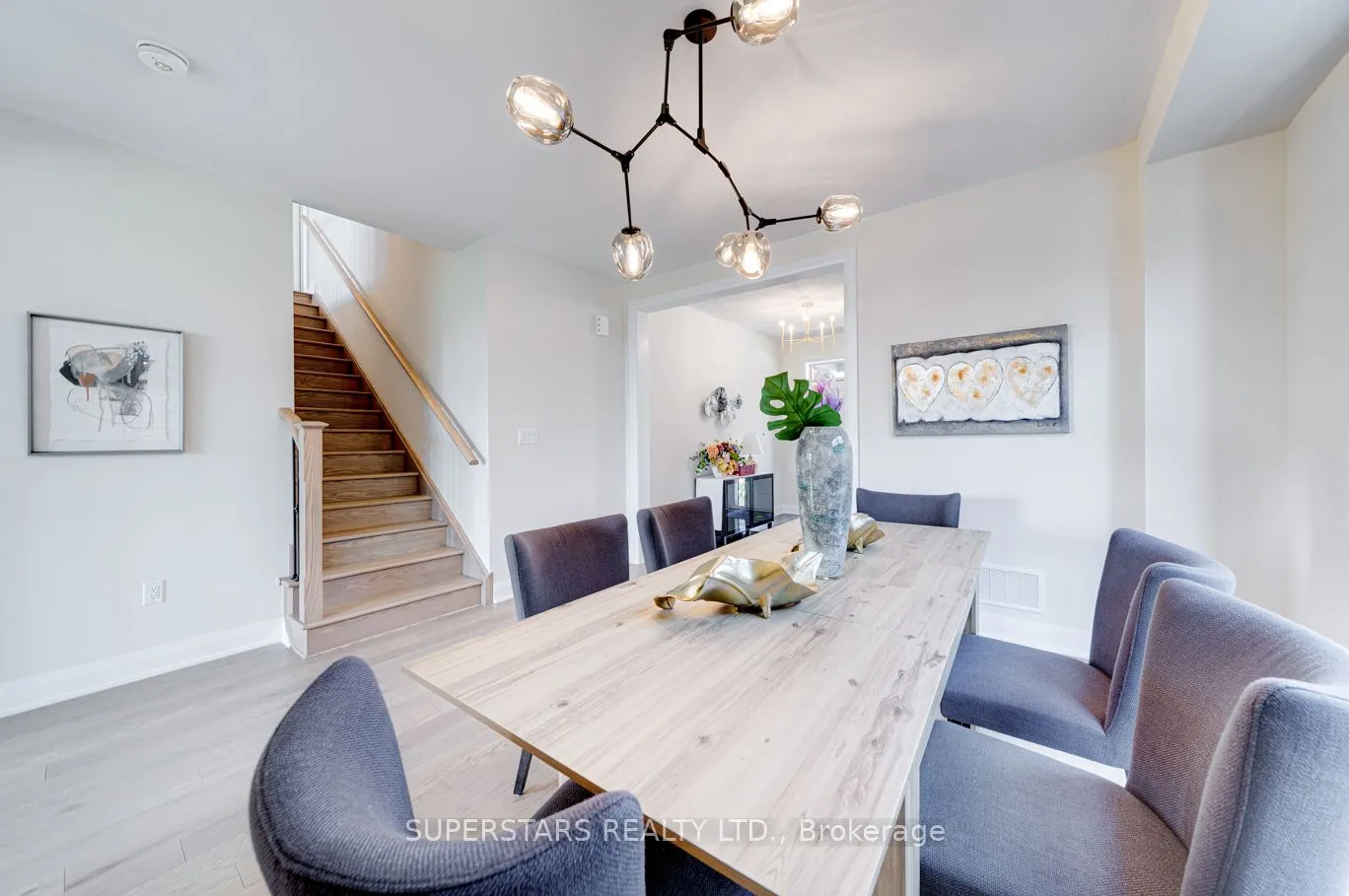 33 John Dallimore Drive
